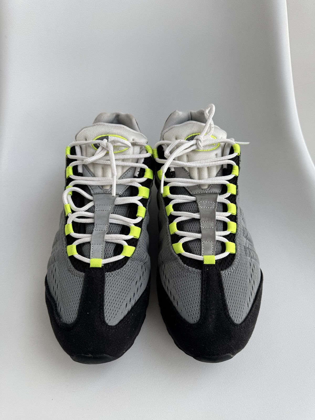 Nike Nike Air Max 95 Neon 2012 Size US 11 / EU 44 - 4 Thumbnail