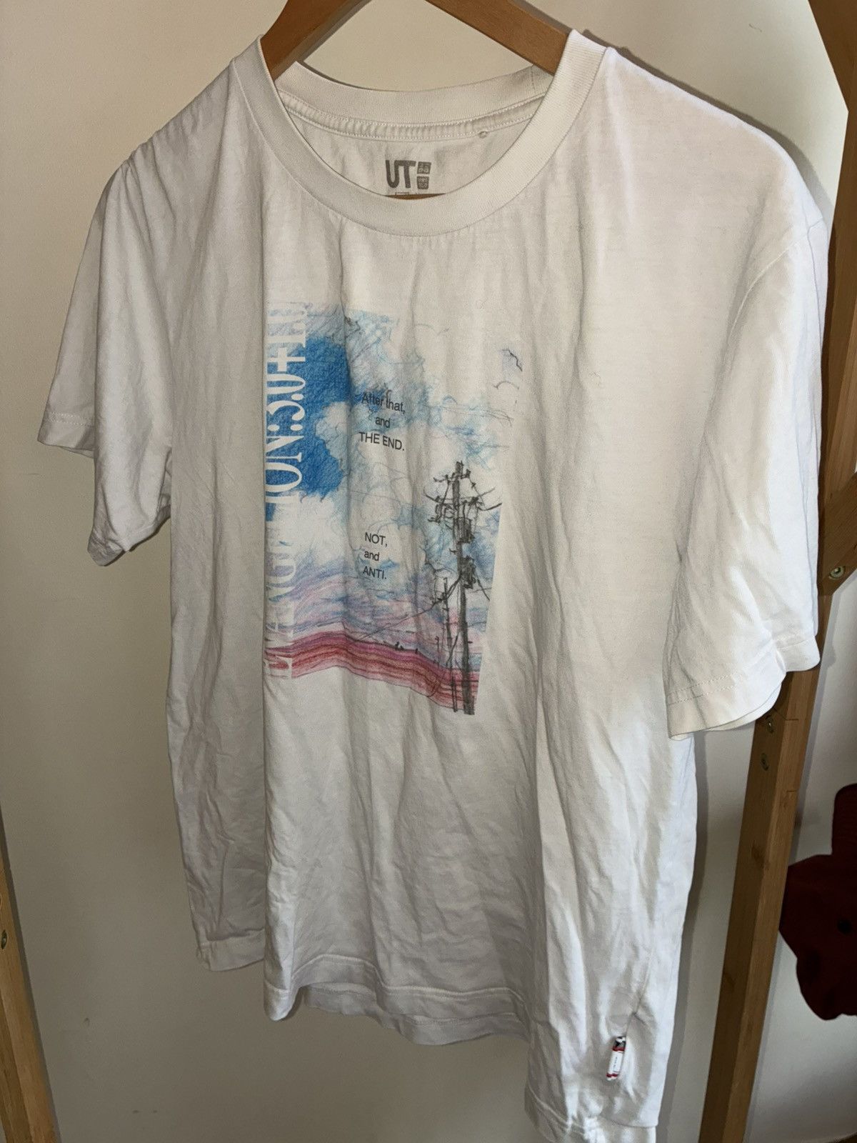 Other Uniqlo X Evangelion: 3.0+1.0 tshirt Size US M / EU 48-50 / 2 - 2 Thumbnail
