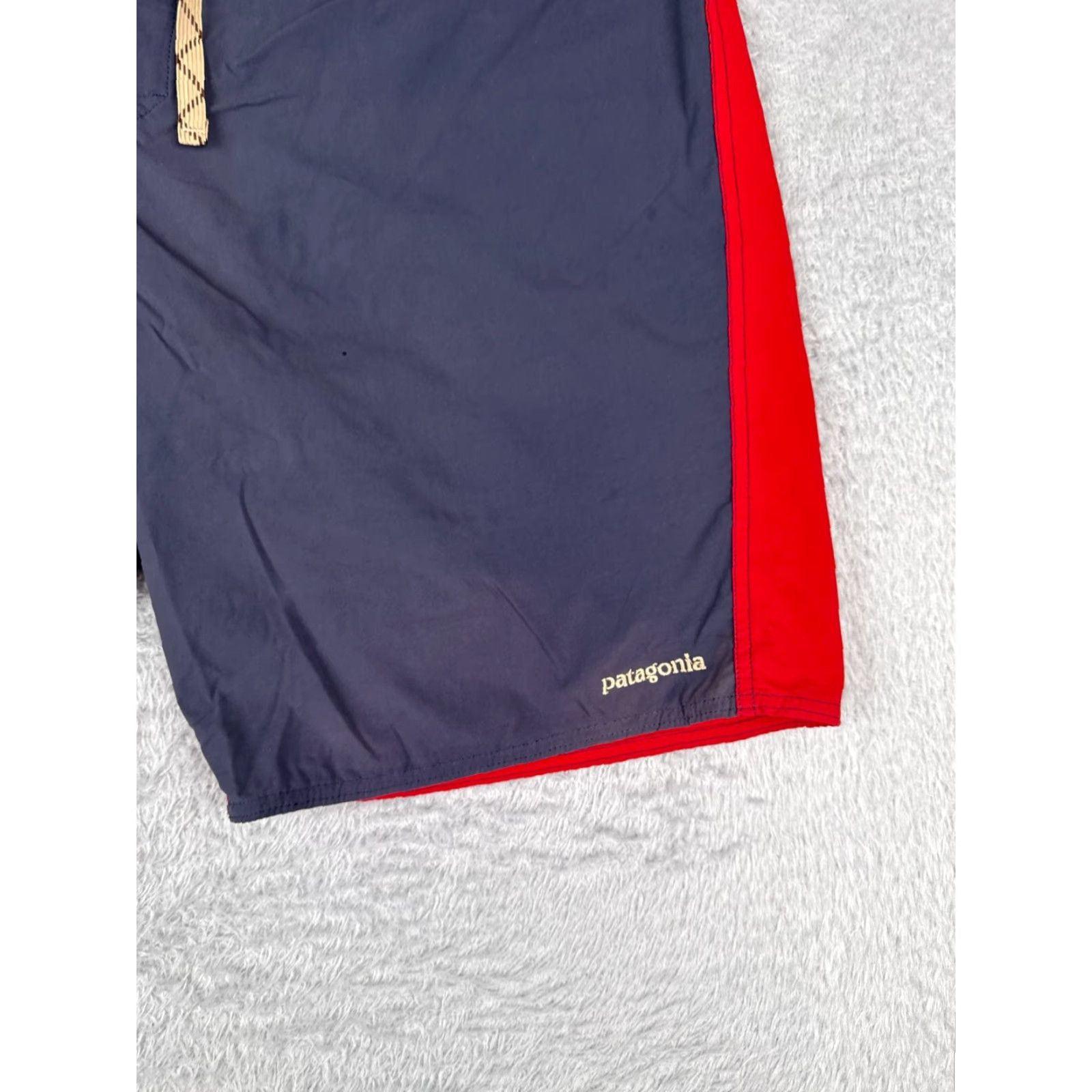 Patagonia VINTAGE Patagonia Board Shorts Mens 40 Blue Red Wavefarer Nylon Surf Beach Beachwear Swim Trunks 100% Nylon Surfing Mens Size US 40 / EU 56 - 2 Thumbnail