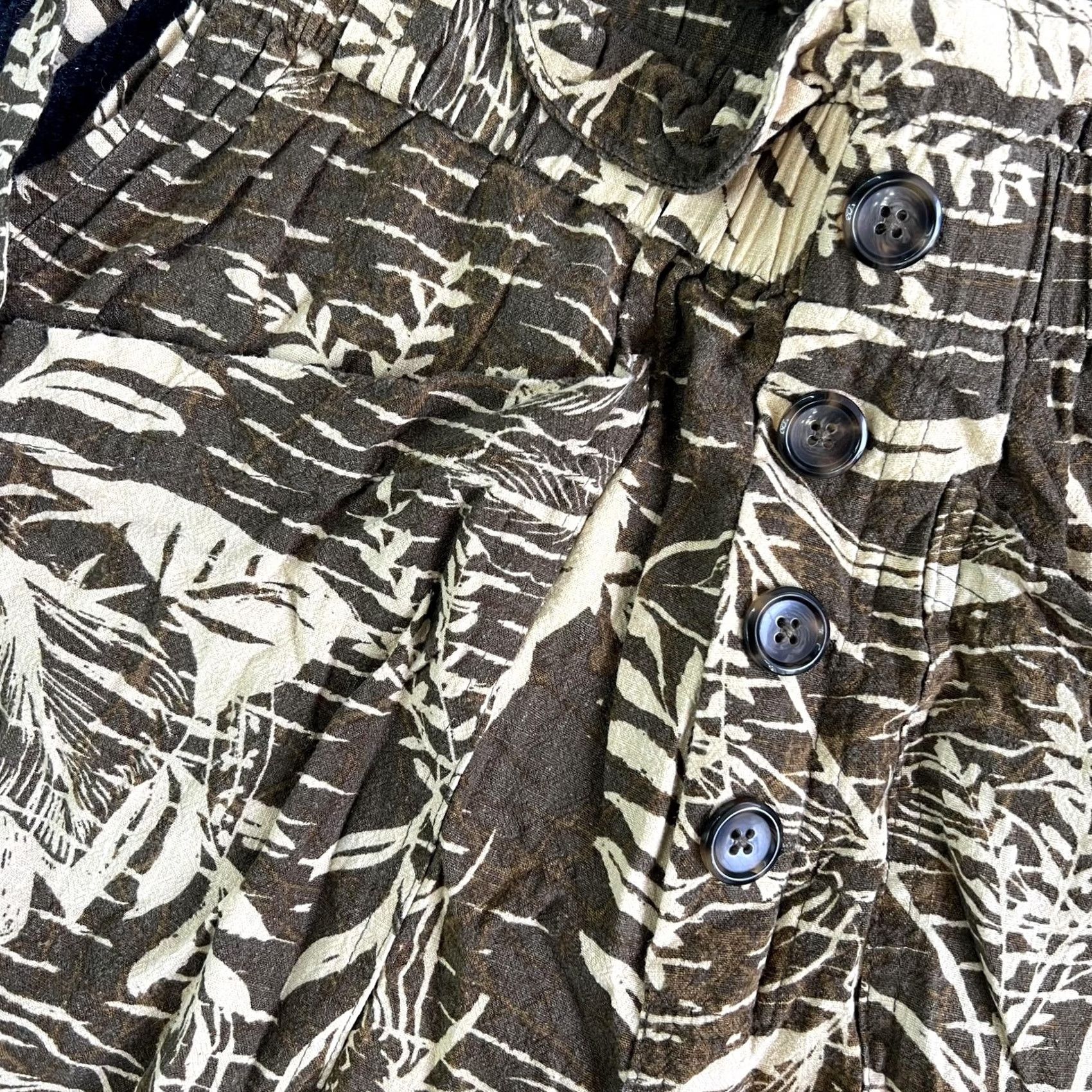 Urban Outfitters Urban Outfitters Pants Womens Small Brown Tropical Leaf Print Paperbag Waist Size 28" / US 6 / IT 42 - 4 Thumbnail