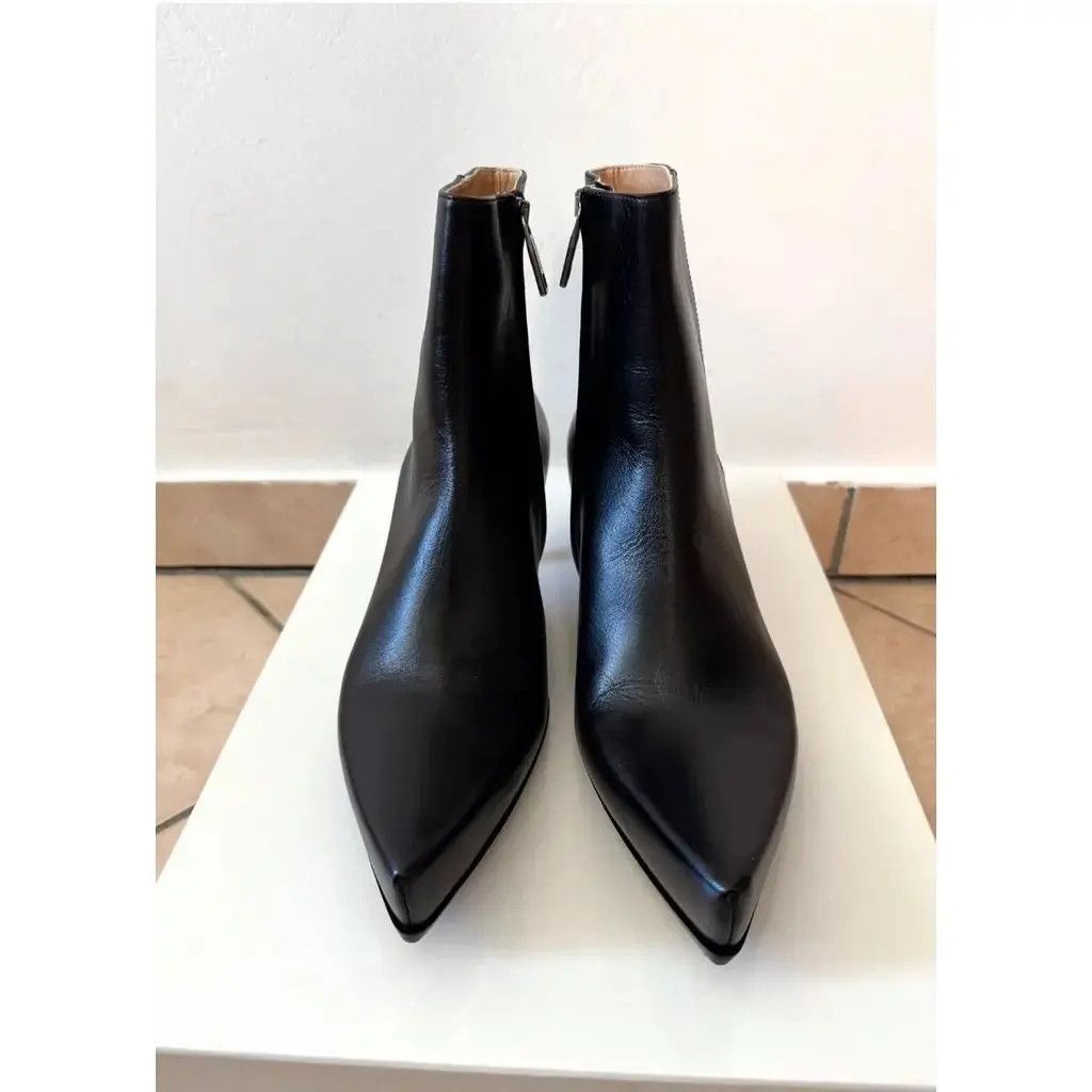 Max Mara Leather boots, Max Mara Size US 8 / IT 38 - 1 Thumbnail