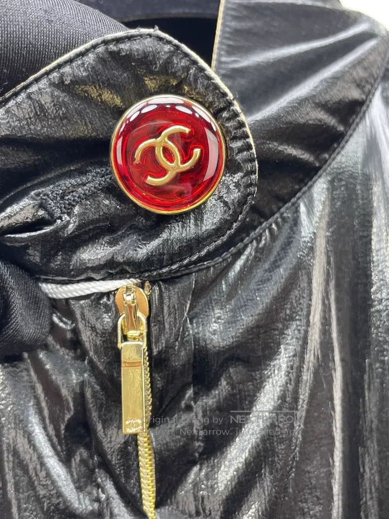 Chanel Chanel 23C black and gold jacket Size XS / US 0-2 / IT 36-38 - 4 Thumbnail