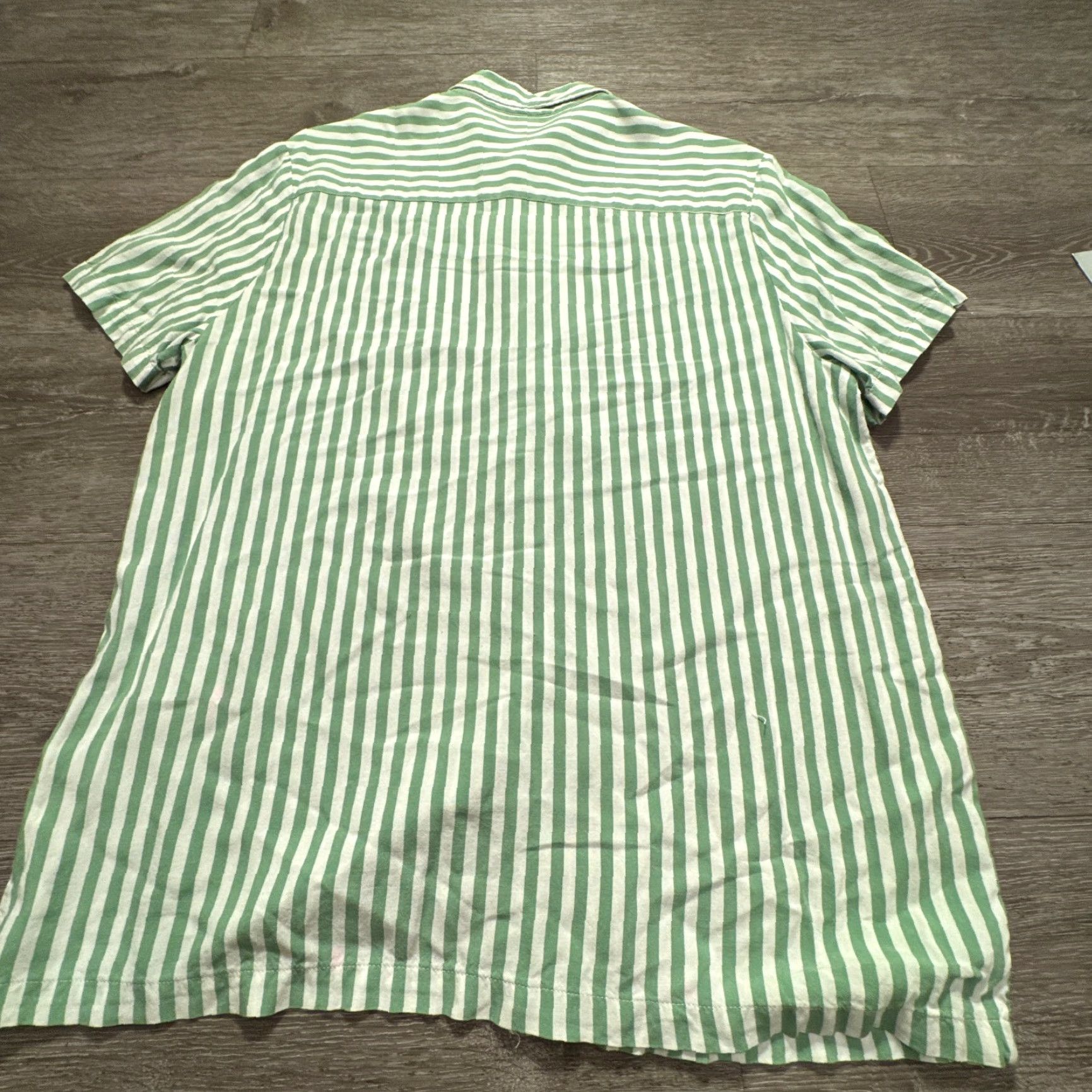 Asos ASOS Shirt Mens Small Green Stripe Viscose Short Sleeve Button UP Costal Adult Size US S / EU 44-46 / 1 - 5 Thumbnail