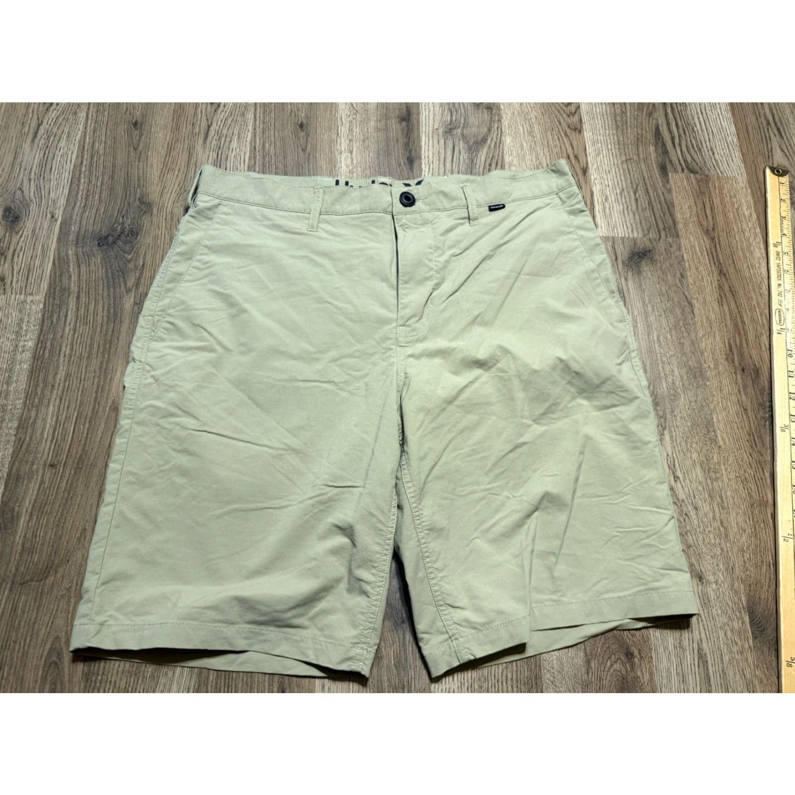 Hurley VINTAGE Hurley Shorts Men's Size 34 Brown Khaki Chino Flat Front Casual Nike? Size US 34 / EU 50 - 2 Thumbnail