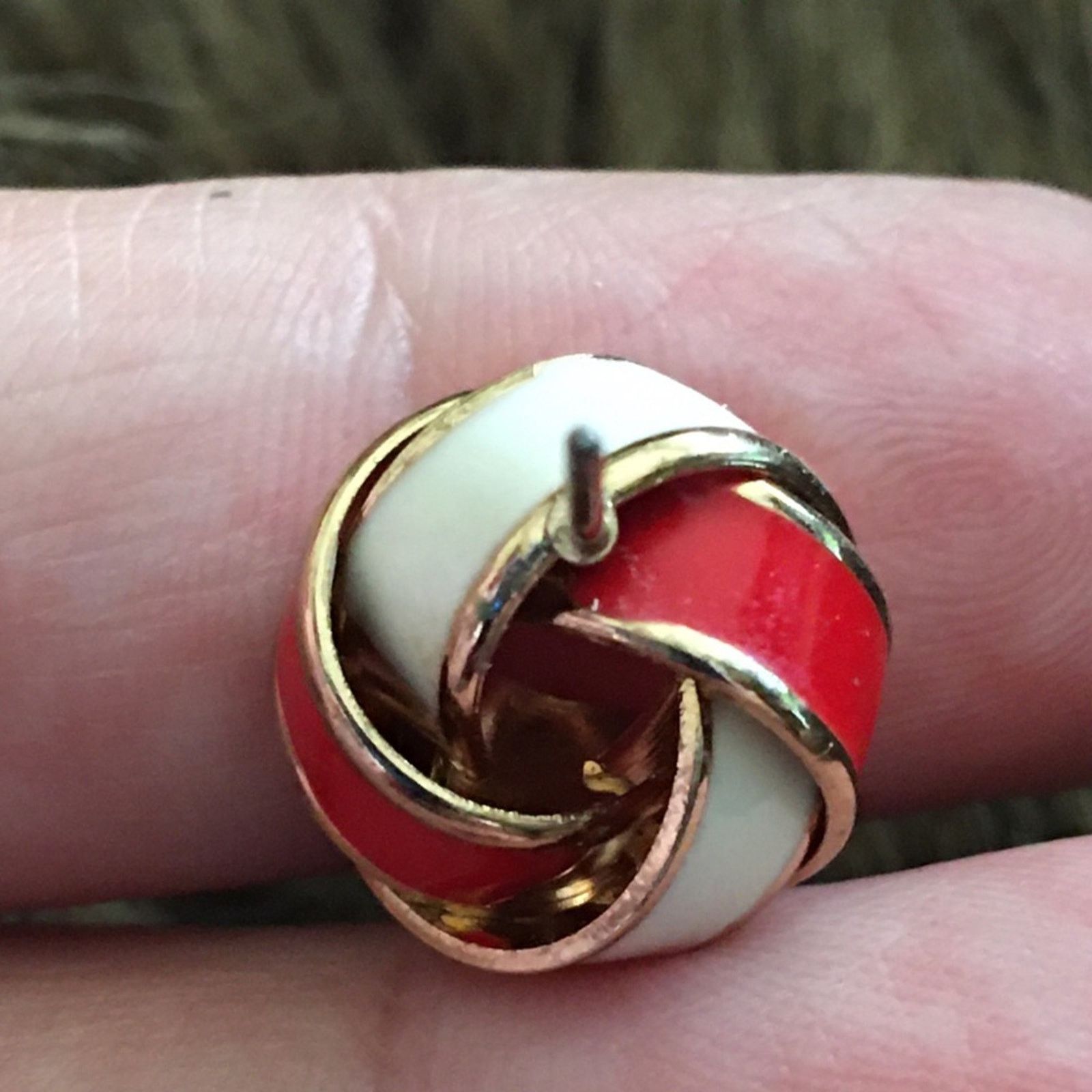 Vintage Vintage 70s red and white enamel pierced earrings Size ONE SIZE - 4 Thumbnail