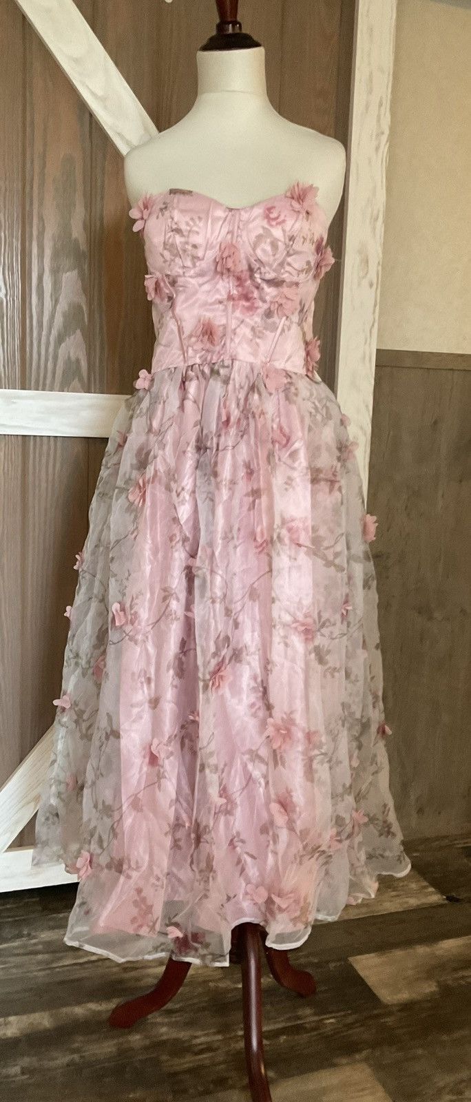Other Pink floral strapless gown w/attached flowers. Lace-up back Size XL / US 12-14 / IT 48-50 - 9 Thumbnail