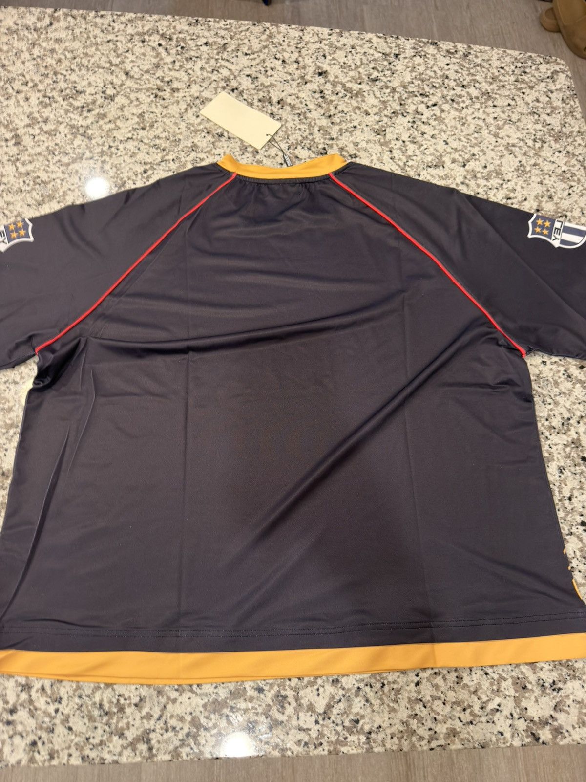 Vale Vale Forever Dreams Futball Jersey 'Home Kit' Size US XL / EU 56 / 4 - 2 Thumbnail