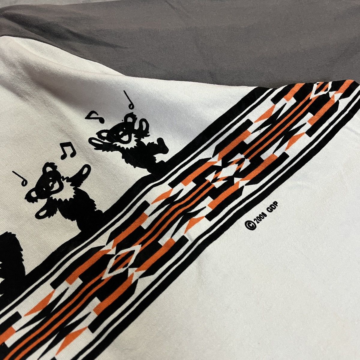 Grateful Dead Vintage 2008 Grateful Dead Tribal Bears Graphic Raglan Tee Size US XXL / EU 58 / 5 - 3 Thumbnail