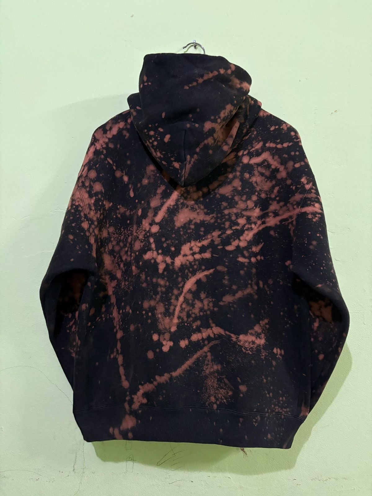 Avirex × Vintage Vintage Avirex Hoodie Embroidery Logo Acid Washed Design Size US L / EU 52-54 / 3 - 6 Thumbnail