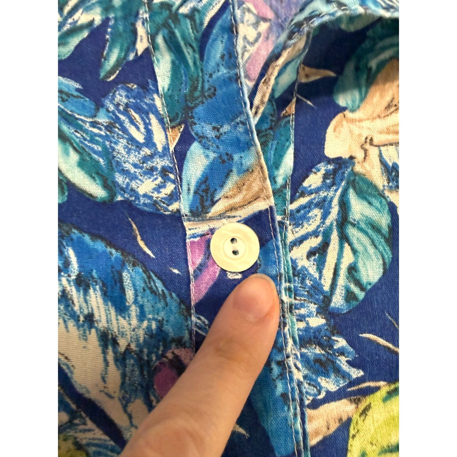 Vintage Cabrais Shirt Womens 2XL Blue White Green Floral Button-Up Padded Shoulders Shirt Size XXL / US 16-18 / IT 52-54 - 5 Thumbnail