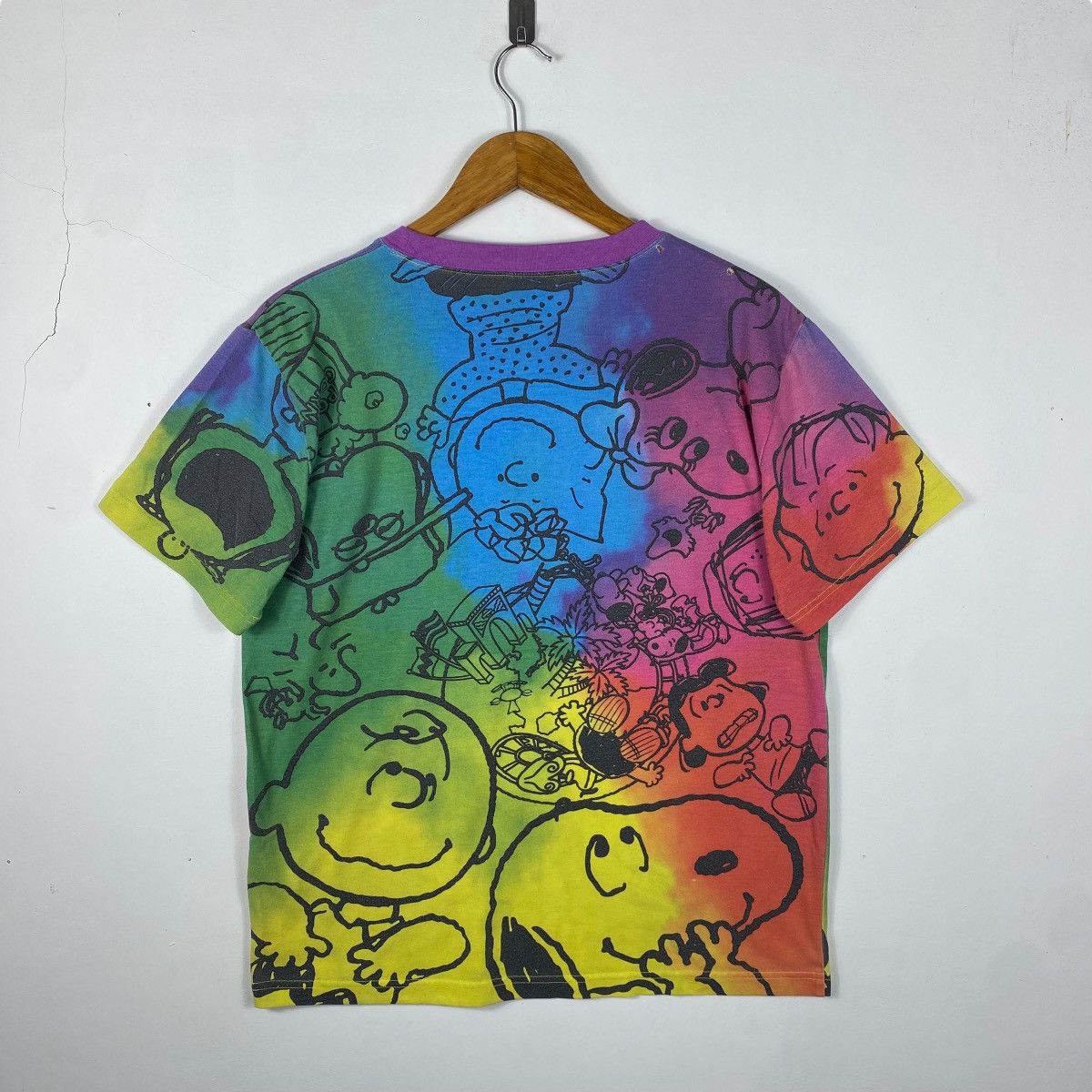 Universal Studios Universal Studio Japan PEANUTS SNOOPY Fullprint Graphic Tee Size US M / EU 48-50 / 2 - 4 Thumbnail