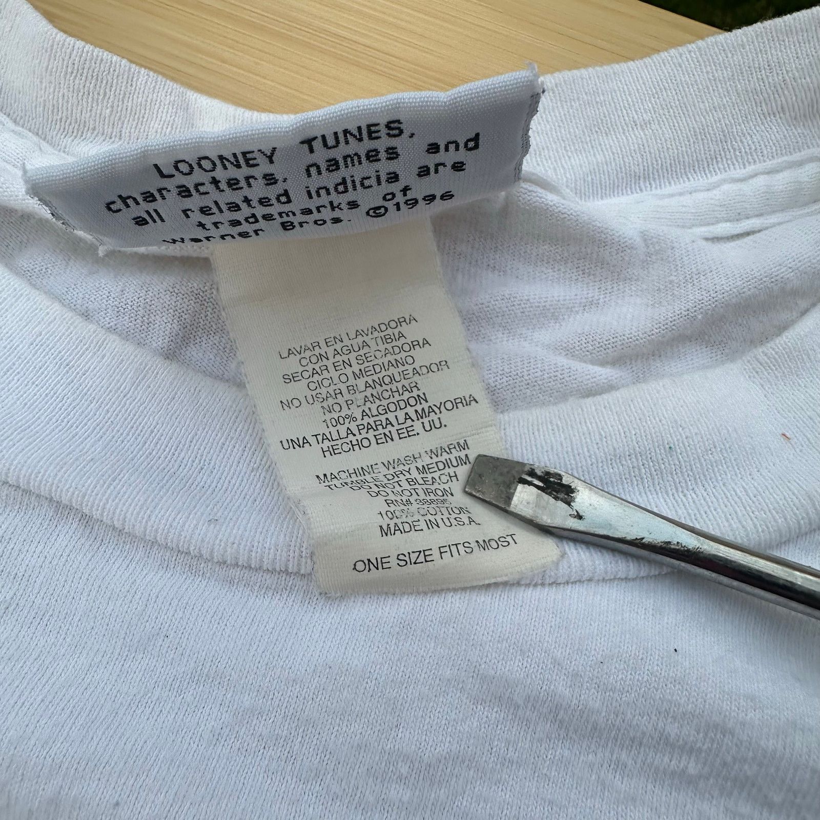 Acme Clothing × Japanese Brand Vintage Looney Tunes Long Sleeve Shirt Bugs & Taz Size XL 96 Size US XL / EU 56 / 4 - 9 Thumbnail