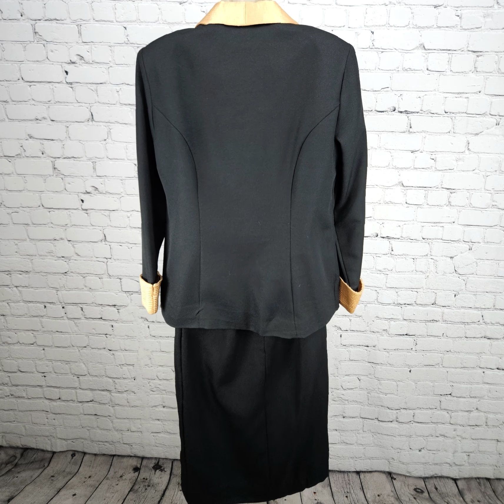 Vintage VINTAGE Roaman's Black Gold Skirt Suit Set 2 Piece Double Breasted Jacket Medium M Womens Size 32" / US 10 / IT 46 - 2 Thumbnail