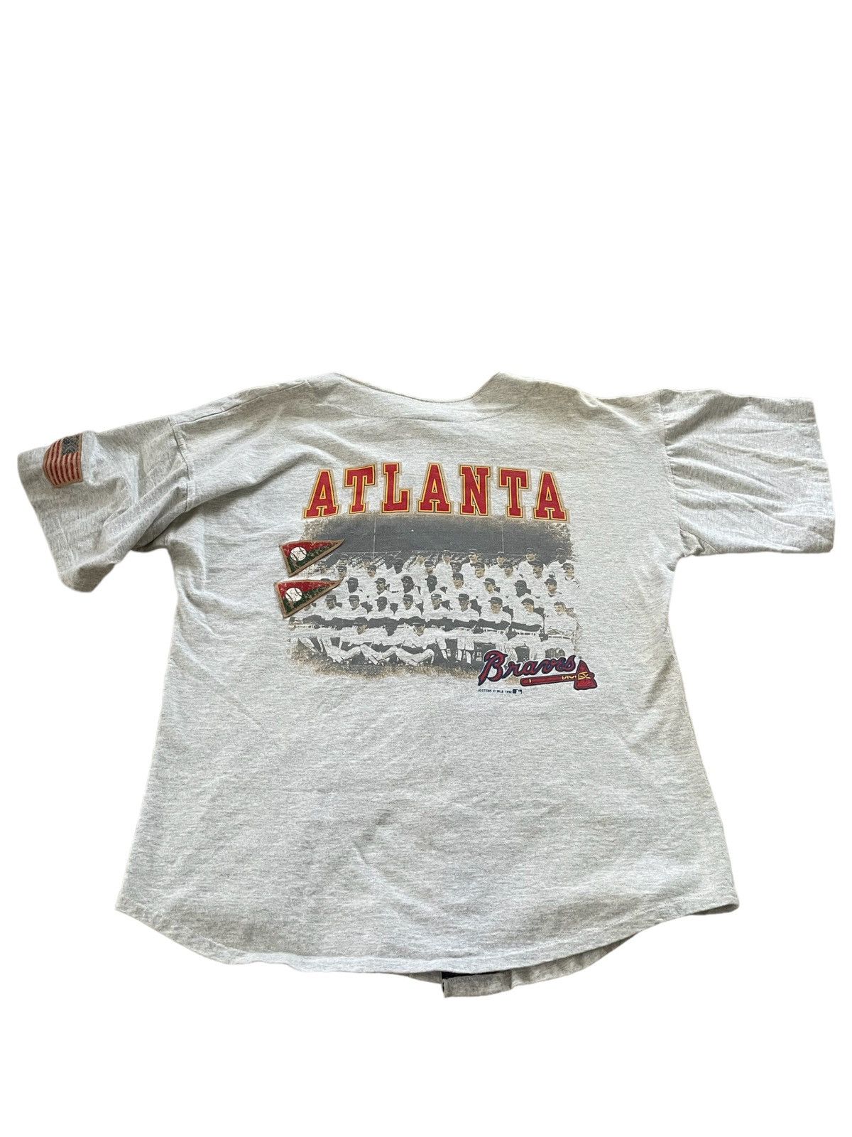 90s VTG ATLANTA BRAVES Majestic XL Henley T Shirt MLB Logo