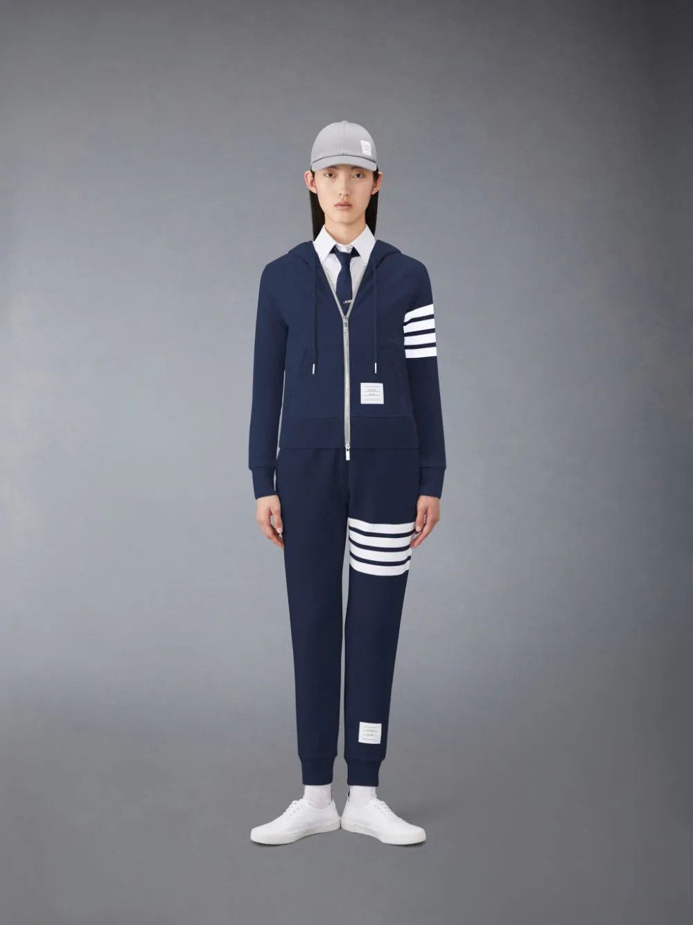 Thom Browne o1s22i1n0924 4-Bar Sweatpants in Navy Blue Size 26" / US 2 / IT 38 - 4 Thumbnail