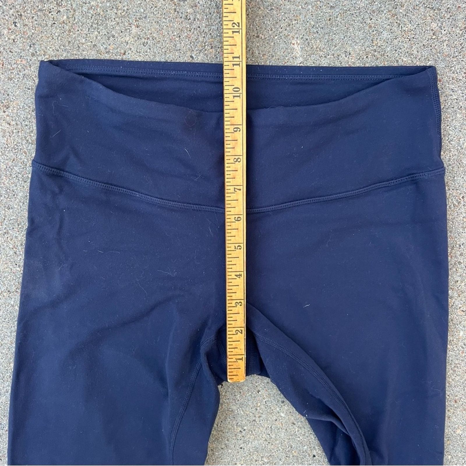 Prana Prana navy blue Capri workout athletic pants MEDIUM Size 28" / US 6 / IT 42 - 7 Thumbnail