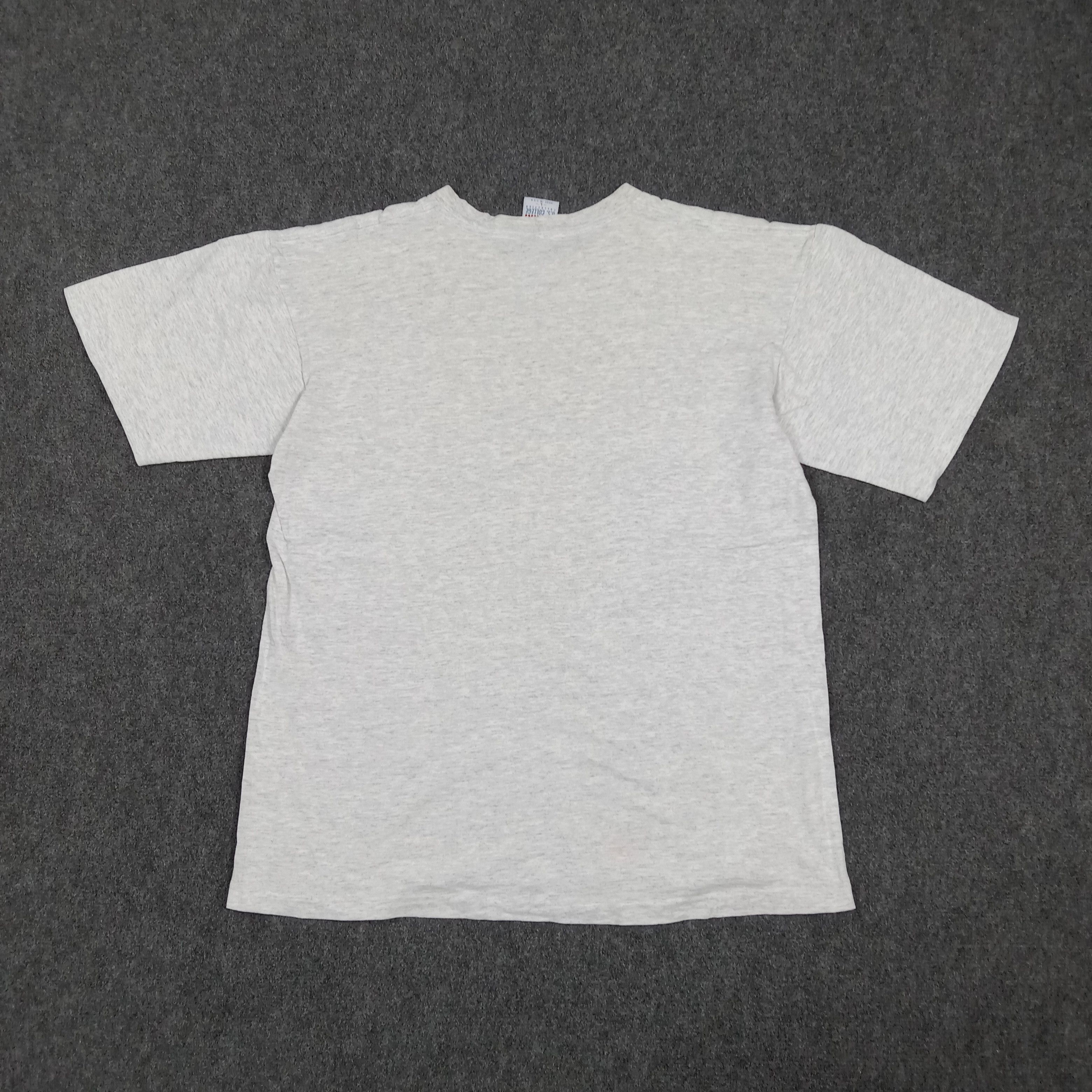 Vintage 90's Duke University USA Single Stitch Tshirt C285N10 Size US L / EU 52-54 / 3 - 5 Thumbnail