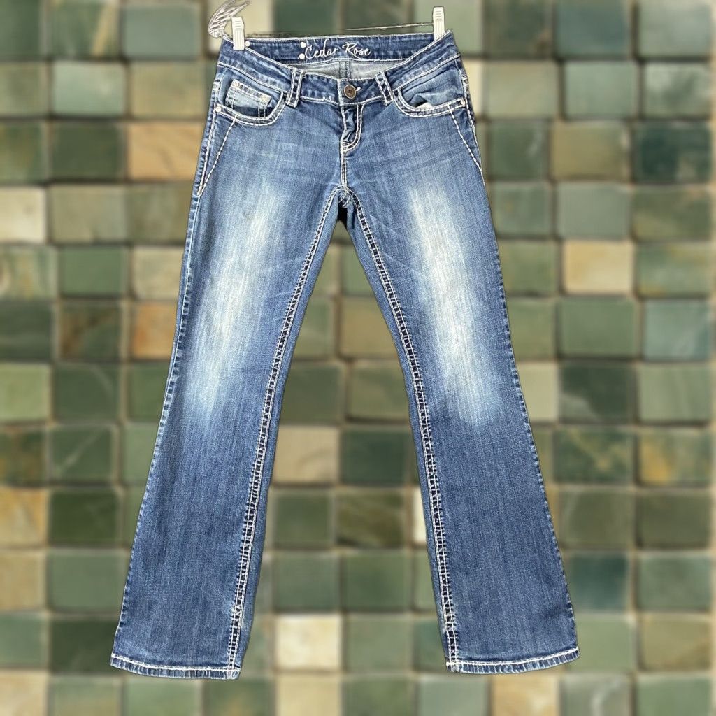 Vintage CEDAR ROSE Studded Straight Jeans Women’s 30x29 Blue Cross Size 30" / US 8 / IT 44 - 1 Thumbnail