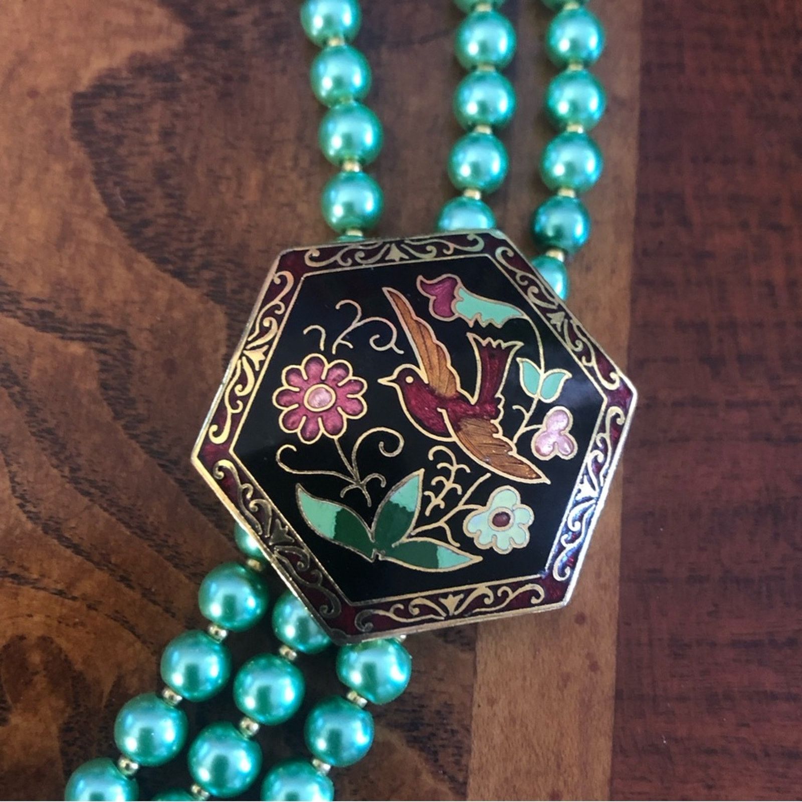 Handmade Handcrafted cloisonné triple strand green pearl necklace Size ONE SIZE - 9 Thumbnail