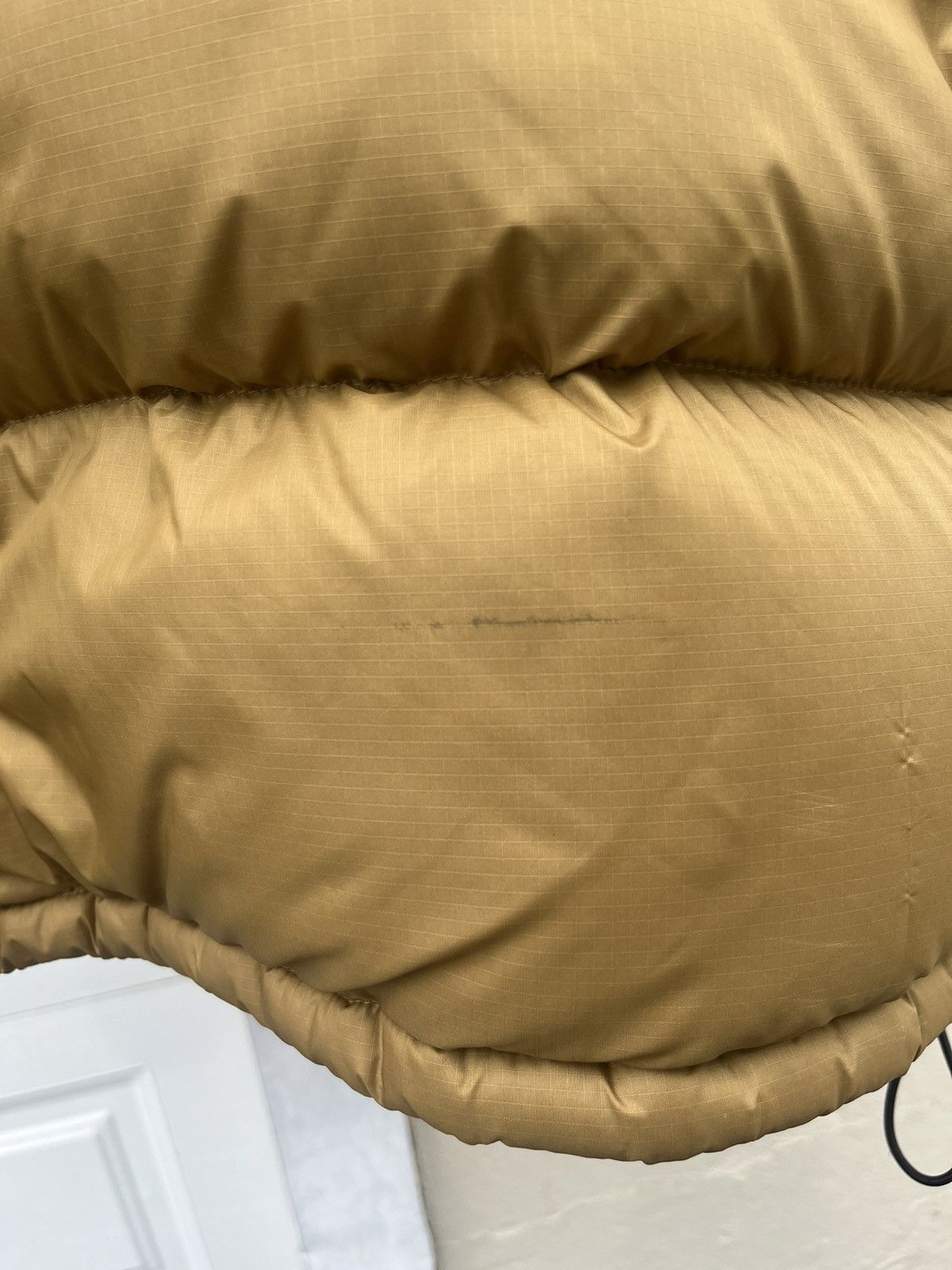 The North Face North Face Nuptse Gold size L Size US L / EU 52-54 / 3 - 5 Thumbnail