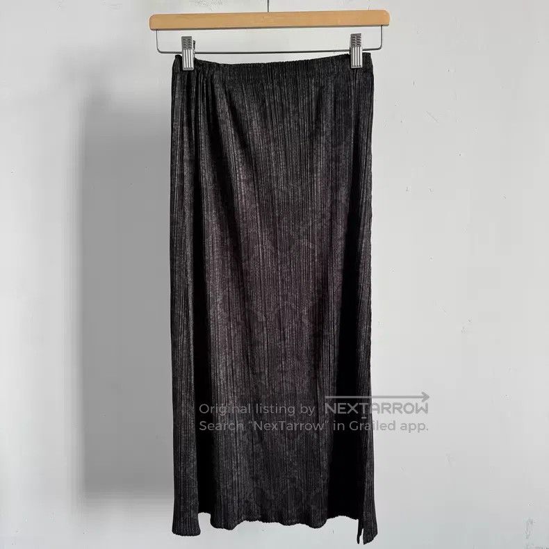 Issey Miyake Issey Miyake size:1 Black Midi Skirt Size 22" - 1 Thumbnail