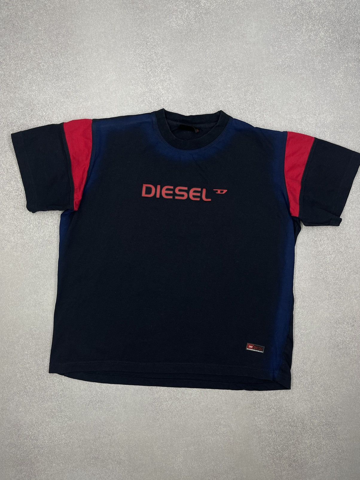 Diesel Vintage Diesel T Shirt Navy Double Logo Y2K Size S Size US S / EU 44-46 / 1 - 2 Thumbnail