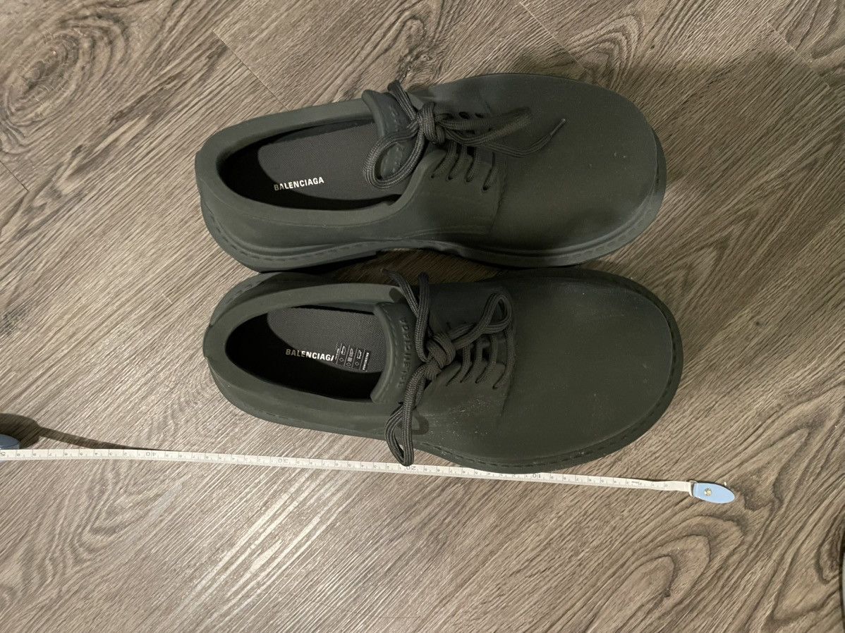 Balenciaga Steroid Derby in Dark Khaki Size US 8 / EU 41 - 10 Thumbnail