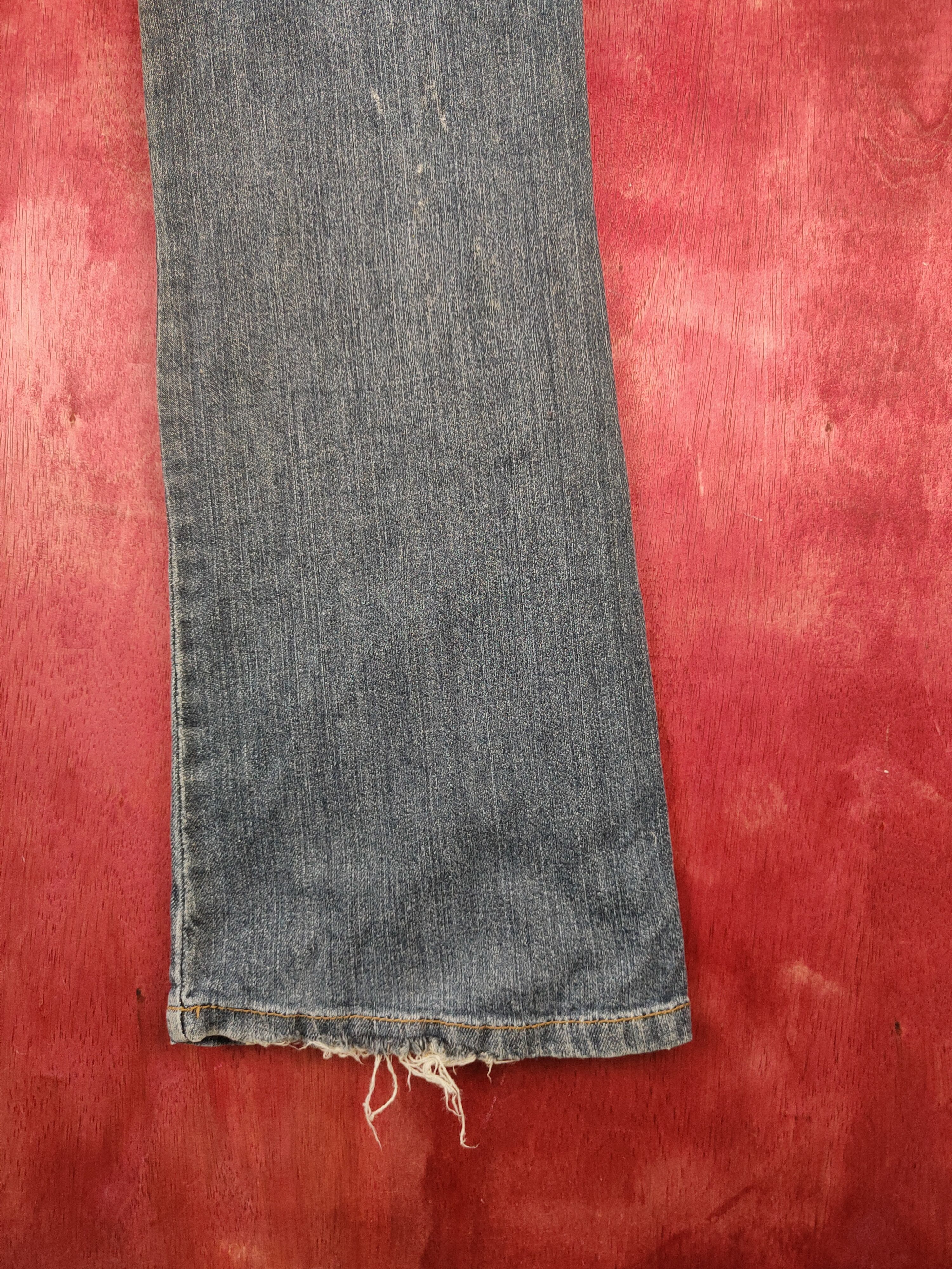 Japanese Brand Japanese Brand Dark Blue Distressed Ripped Jeans #S2127 Size 30" / US 8 / IT 44 - 14 Thumbnail