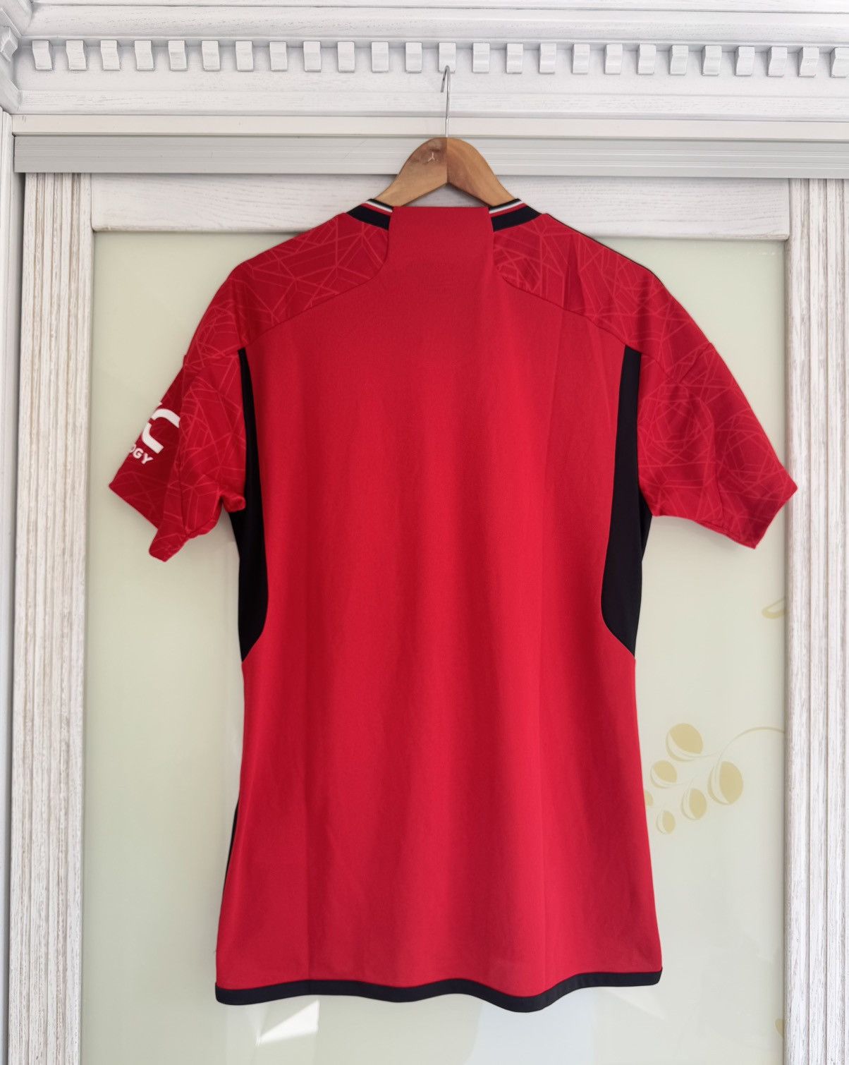 Adidas Manchester United 2023-2024 Home Soccer Jersey Football Kit Size US M / EU 48-50 / 2 - 2 Thumbnail