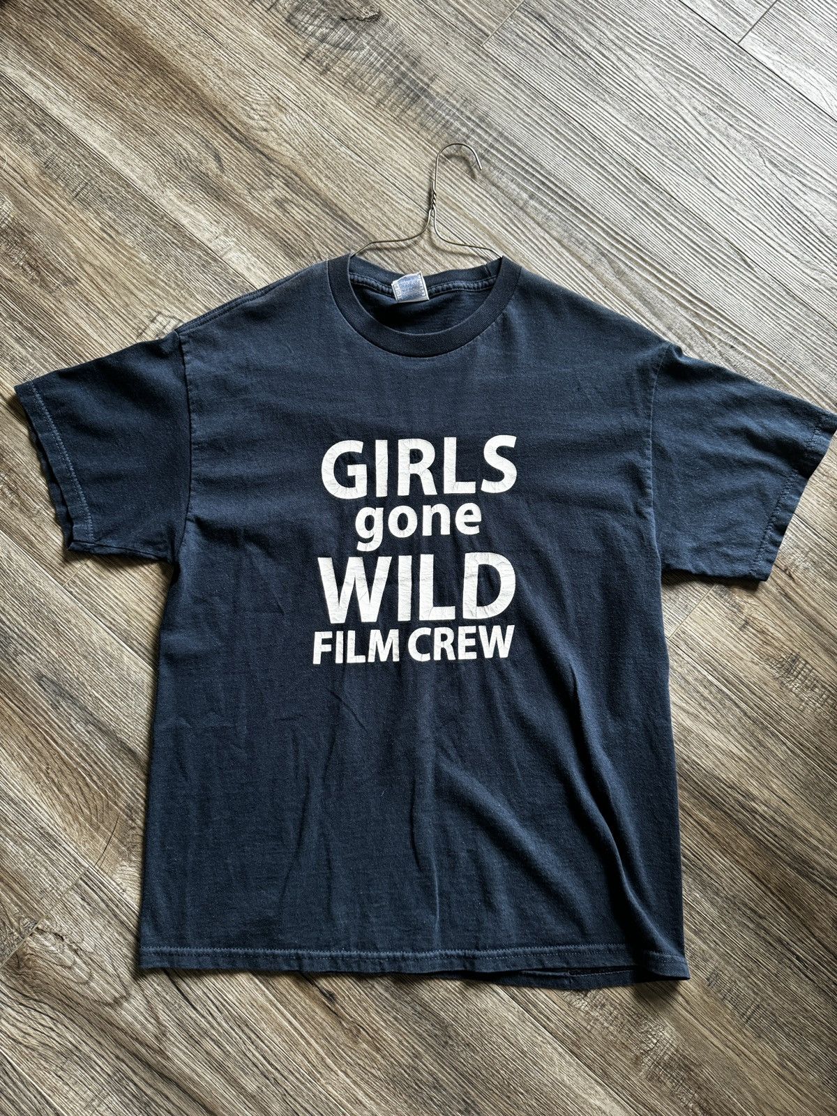 Other Girls Gone Wild Cemera Man Size US M / EU 48-50 / 2 - 1 Preview
