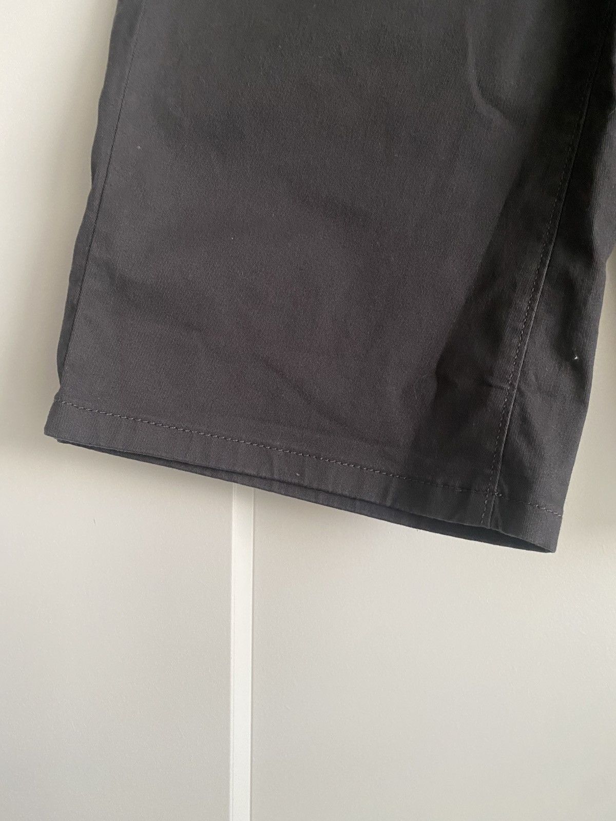 Loft Loft Mid Rise NWT Bermuda Shorts Women's 2 Dark Gray Size 26" / US 2 / IT 38 - 5 Thumbnail