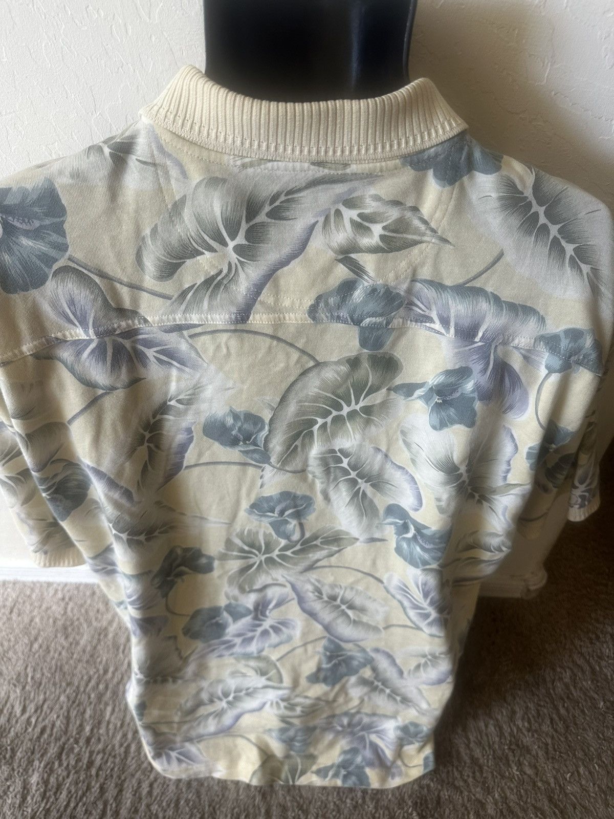Tommy Bahama Men’s Tommy Bahama used polo shirt floral pocket size M Size US M / EU 48-50 / 2 - 5 Thumbnail