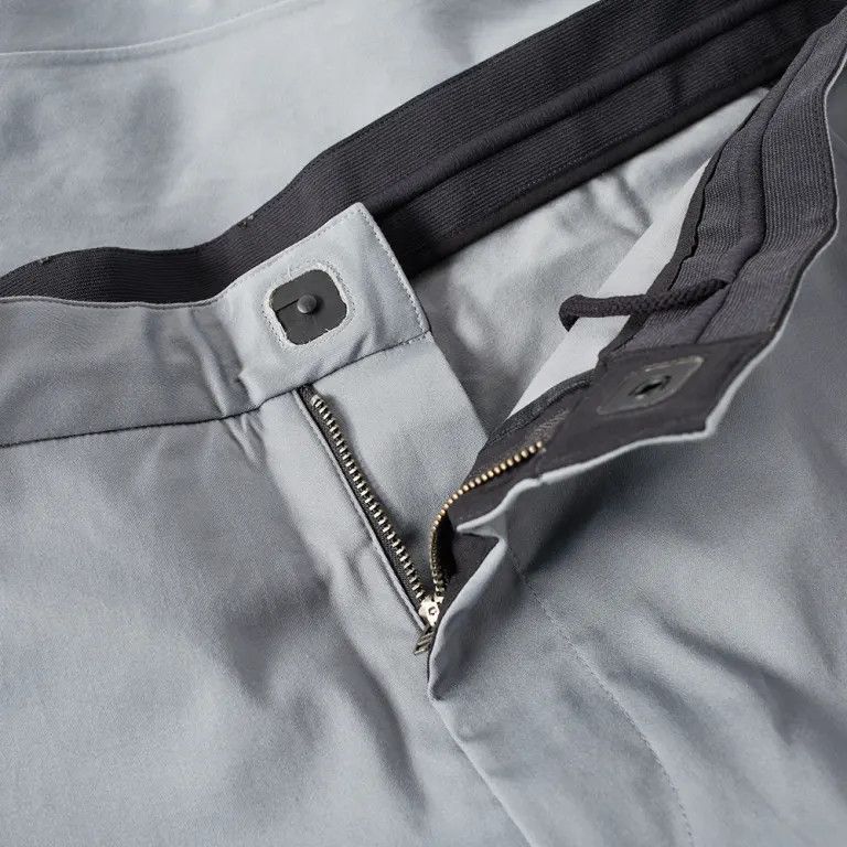 Nike ACG Errolson Hugh x NikeLab ACG Nike Cargo Pant Size US 30 / EU 46 - 3 Thumbnail