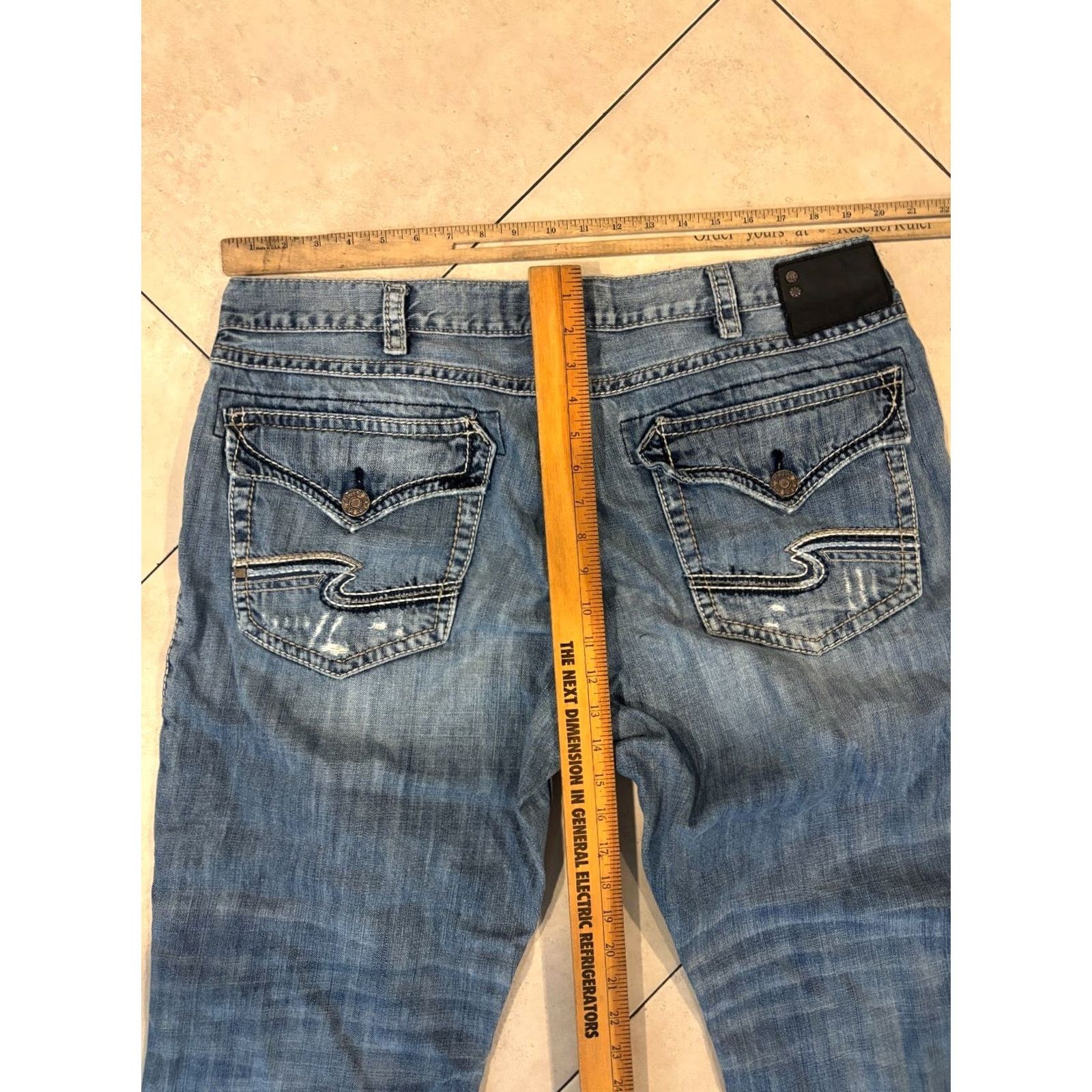 Silver Jeans Co. Silver Jeans Jeans Mens Size 38 Dark Wash Blue Bootcut Denim 6176 USA Style 38x26 Mens Size US 38 / EU 54 - 6 Thumbnail
