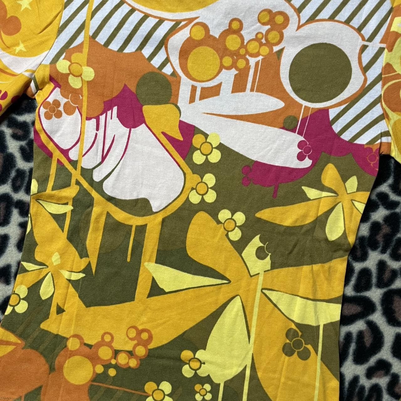 Custo Barcelona nwt y2k Hayes by Custo Barcelona graphic long sleeve top Size M / US 6-8 / IT 42-44 - 4 Thumbnail