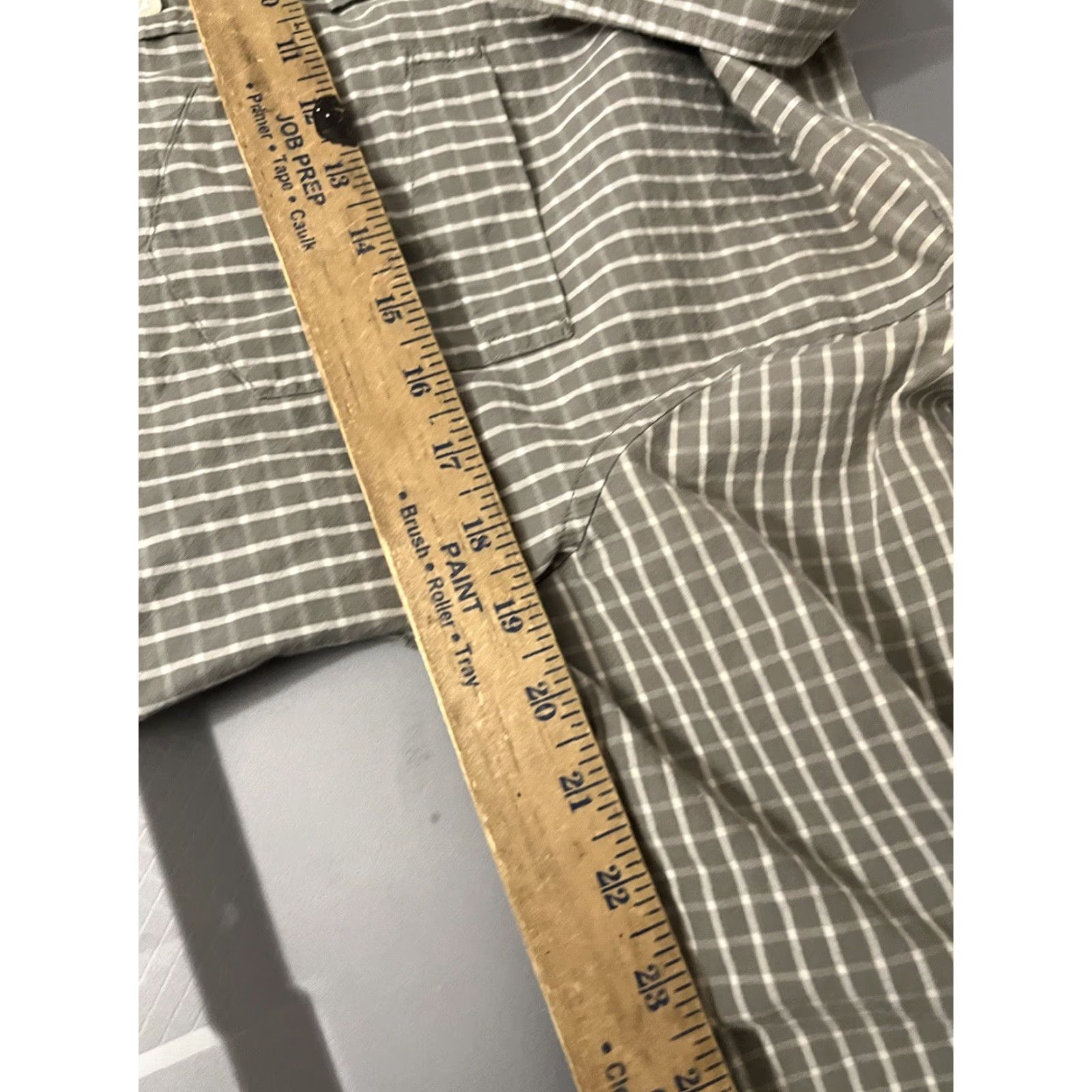 Gloria Vanderbilt VINTAGE Gloria Vanderbilt Button-Up Shirt Womens L Green Plaid Stretch Textured - 90s Women Shirt Womens L Green Plaid Adult Womens Size L / US 10 / IT 46 - 5 Thumbnail