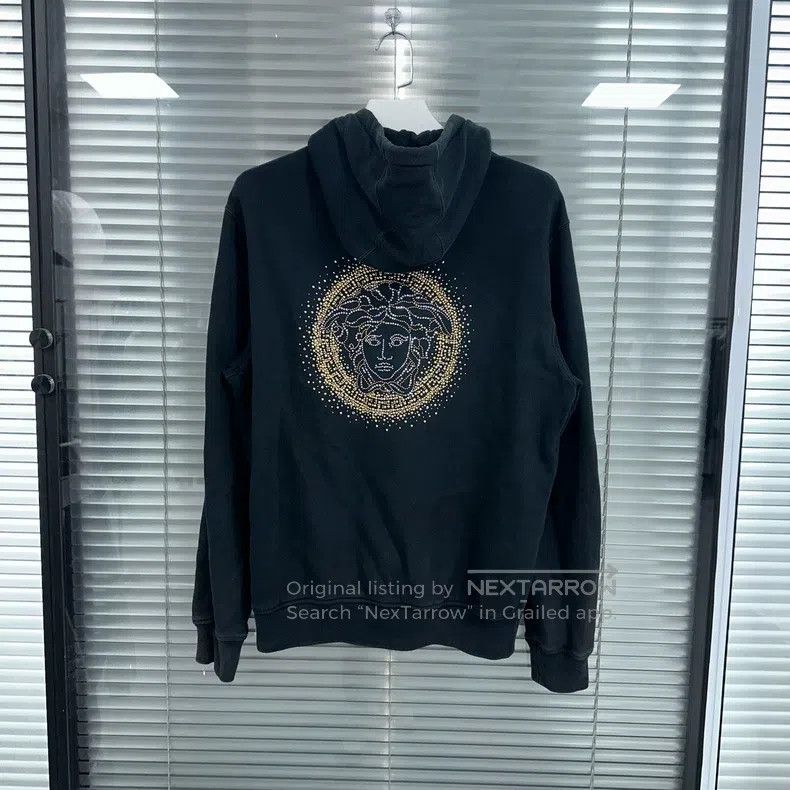 Versace Versace Gold diamond Medusa sweatshirt Size US XXL / EU 58 / 5 - 2 Thumbnail
