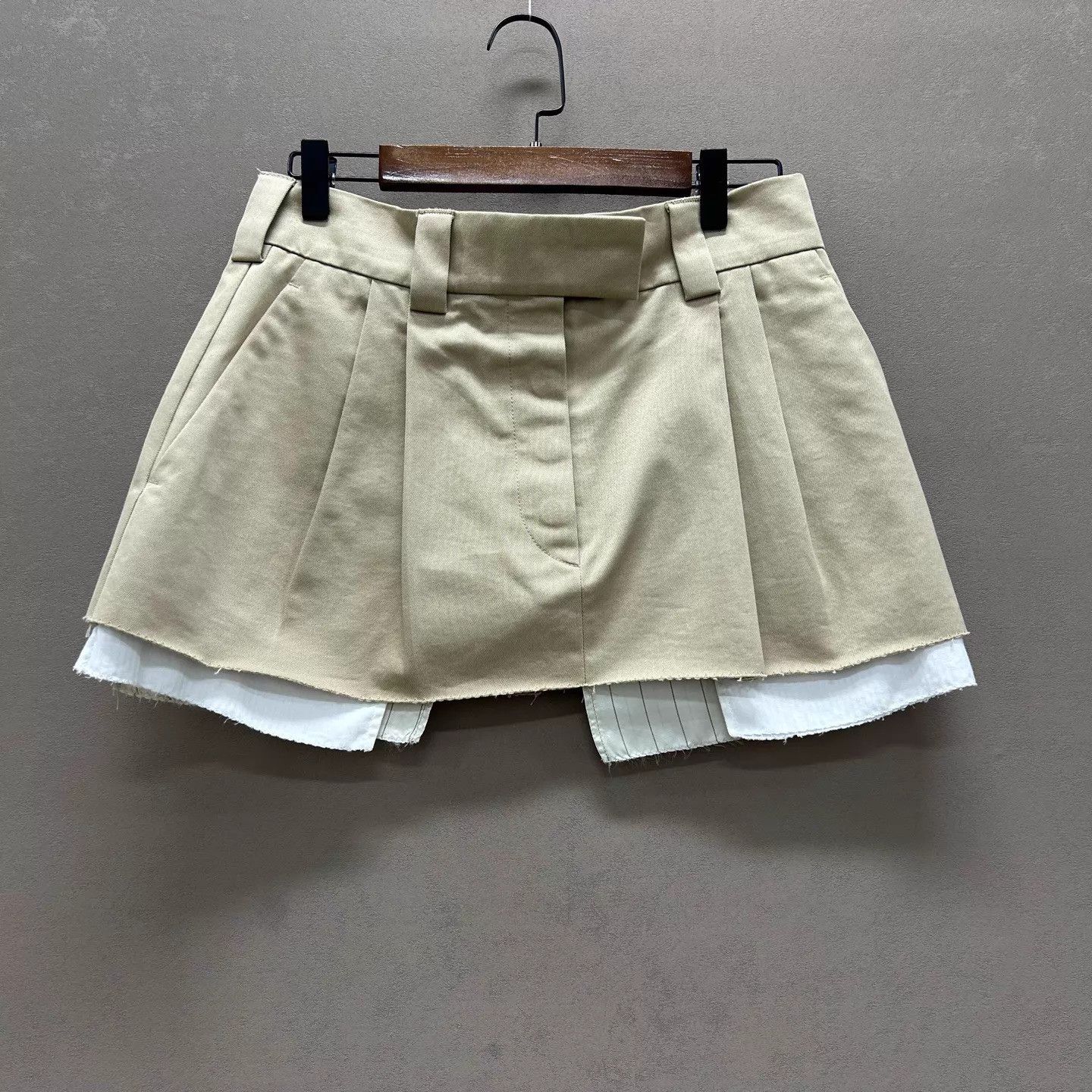 Miu Miu MIU MIU Khaki English 3D Embroidered Logo Skirt Size 38 Size 26" / US 2 / IT 38 - 1 Thumbnail