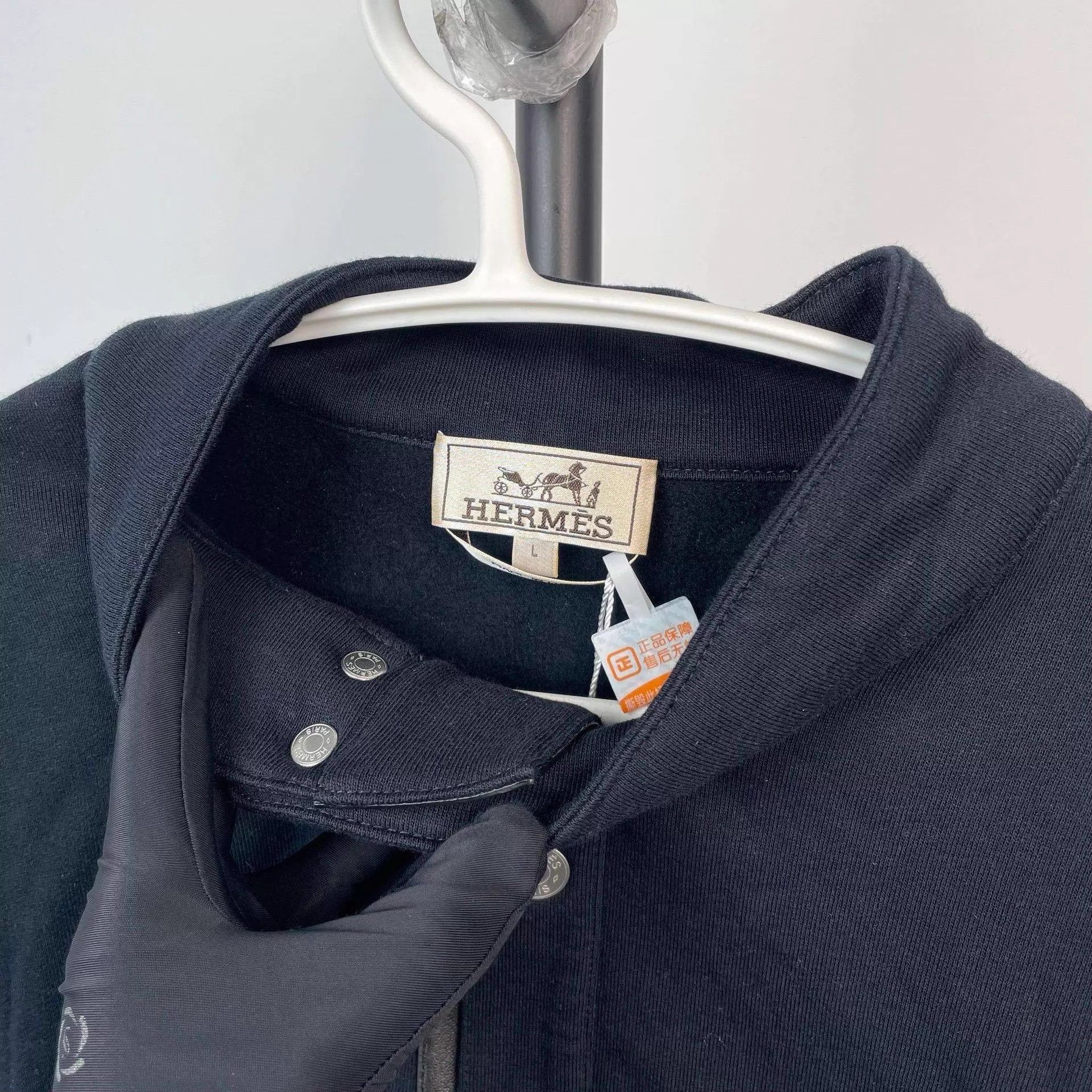 Hermes Hermes sweatshirt L Size US L / EU 52-54 / 3 - 2 Thumbnail