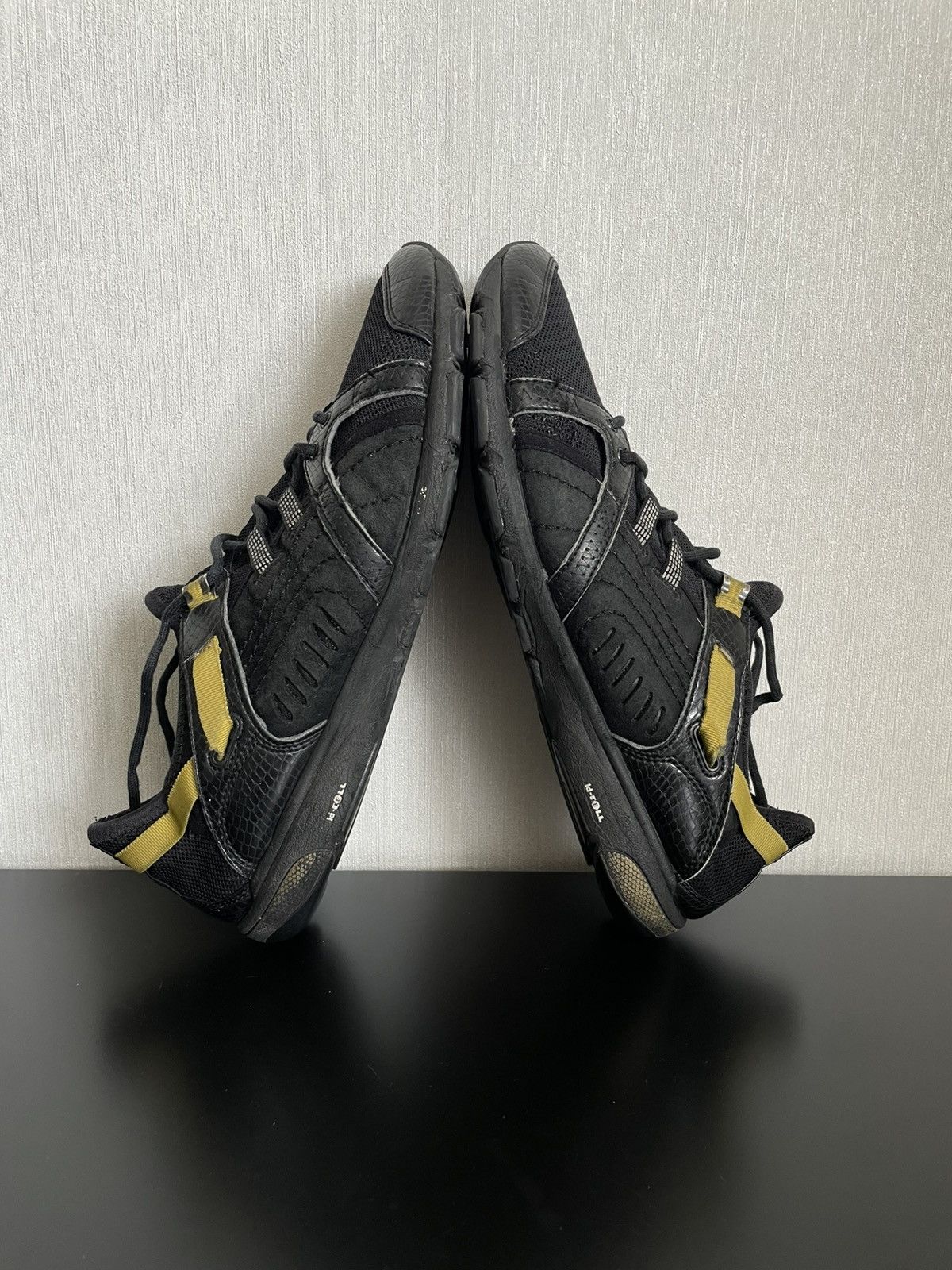 Designer × Puma Y2k Cyber Puma Sneakers Mostro Bandage Balenciaga/Y-3 vibes Size US 11 / EU 44 - 11 Thumbnail