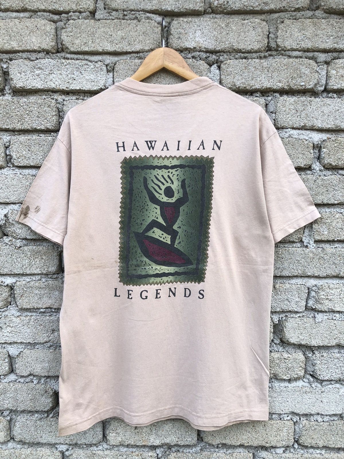 Vintage Vintage 90s Hawaiian Legends Backhit Tshirt Size US L / EU 52-54 / 3 - 1 Thumbnail