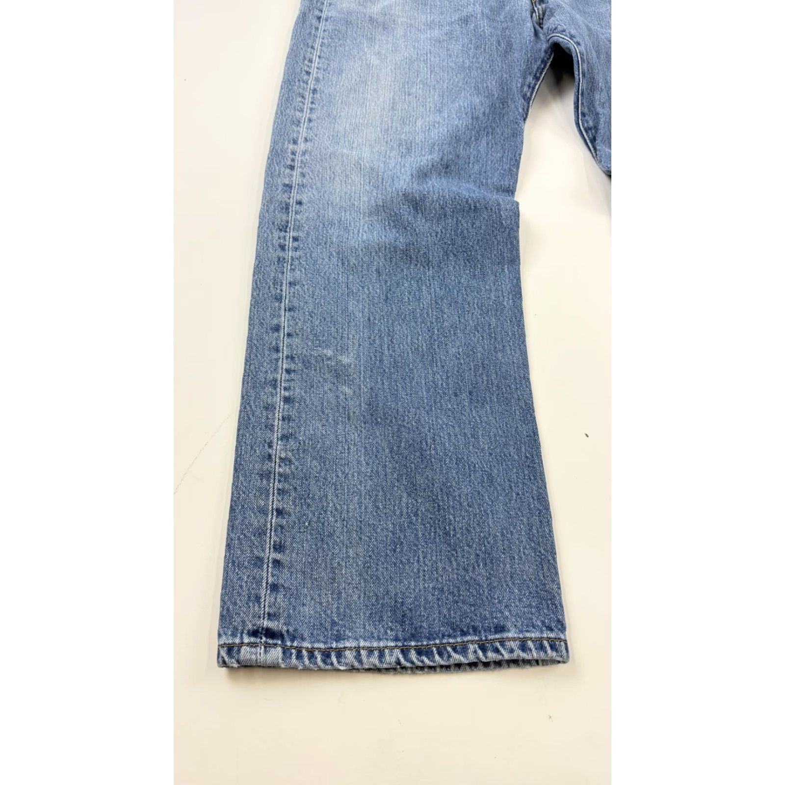 Levi's VINTAGE Levi's 501 Jeans Mens 40x30 Blue Button Fly Relaxed Straight Denim 100% Cotton Size US 39 - 2 Thumbnail