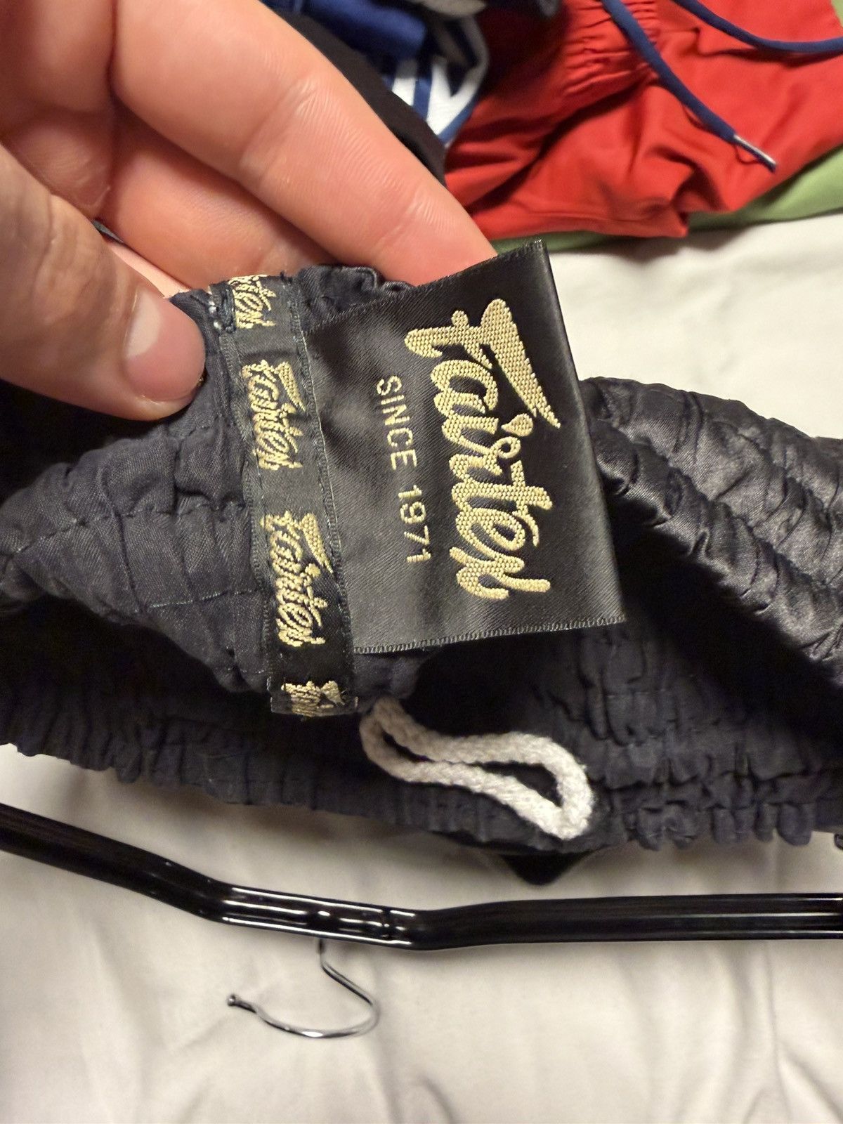 Other FAIRTEX KICKBOXING/ MUAY THAI SHORTS Size US 30 / EU 46 - 3 Thumbnail