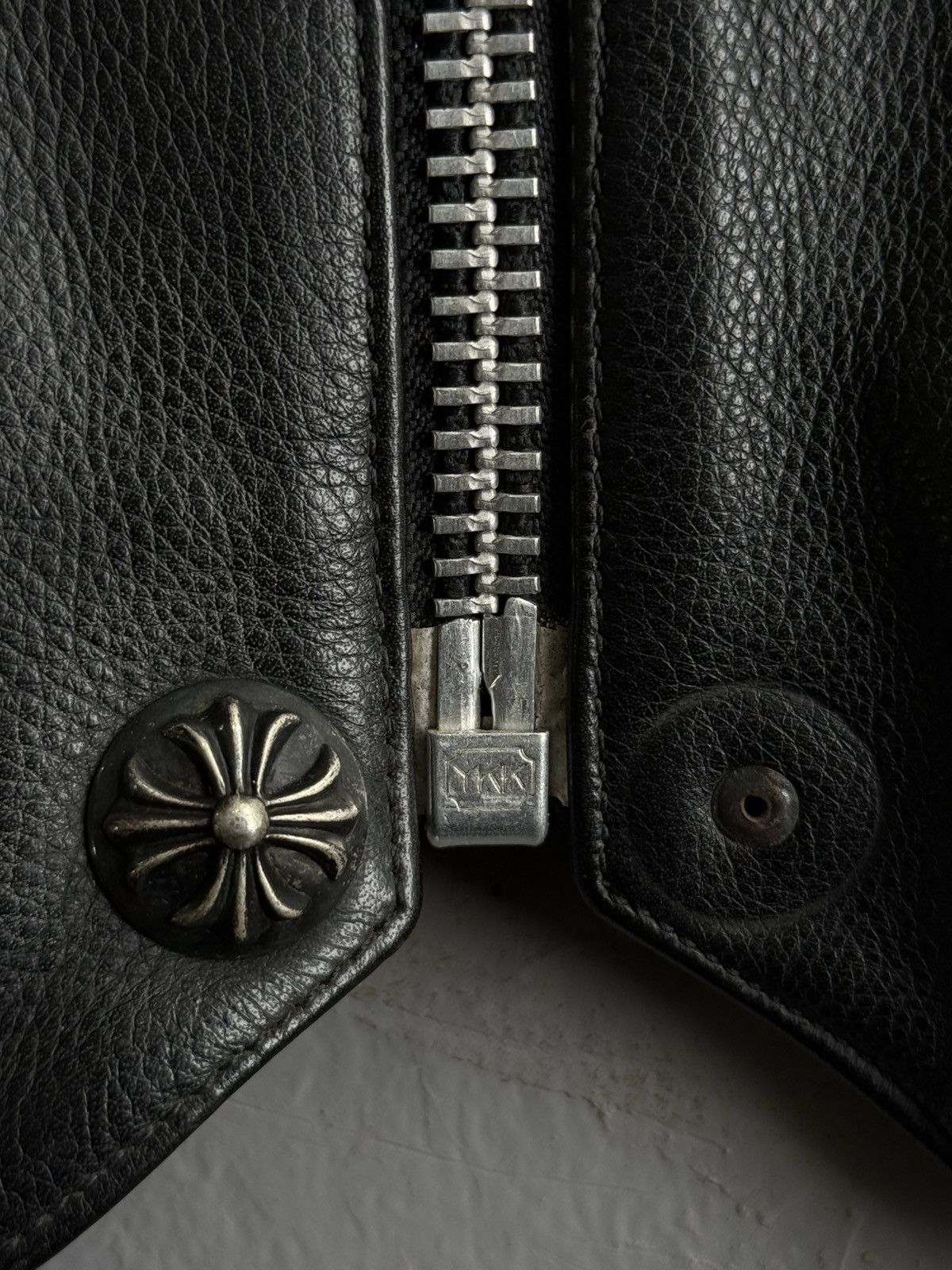 Chrome Hearts GRAIL 90s! Chrome Hearts Cross Leather Vest Size US L / EU 52-54 / 3 - 11 Thumbnail