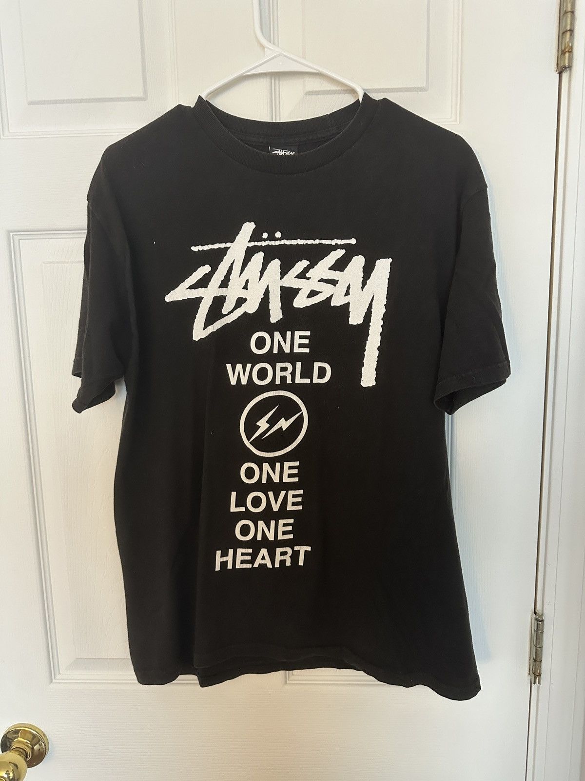 Stussy Stussy x Fragment Design Japan Earthquake Relief Tee Black Size US M / EU 48-50 / 2 - 1 Thumbnail