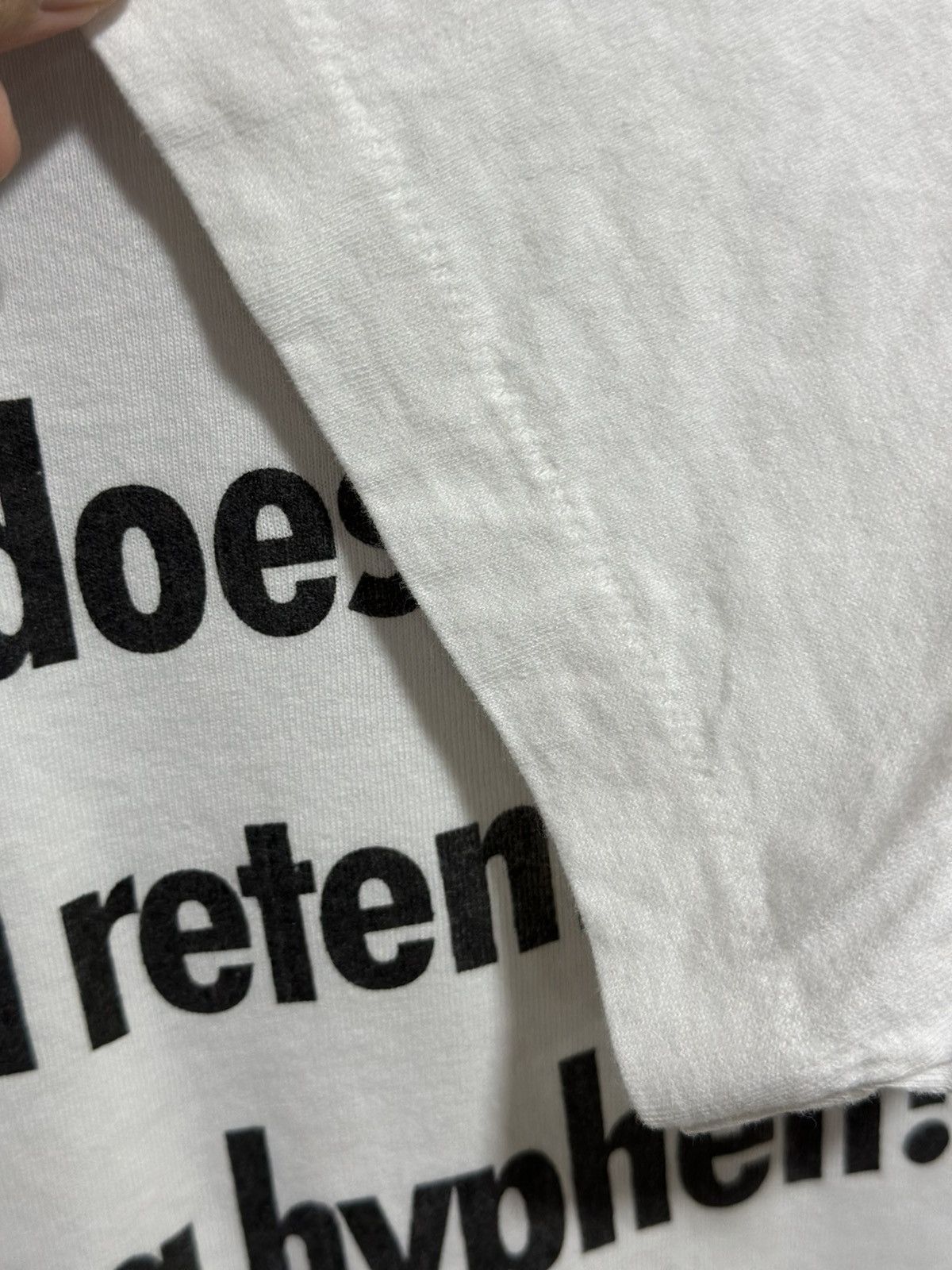 Fruit Of The Loom Vintage 90s Does “Anal Retentive” Have A Hyphen? Faded Tee Size US L / EU 52-54 / 3 - 4 Thumbnail