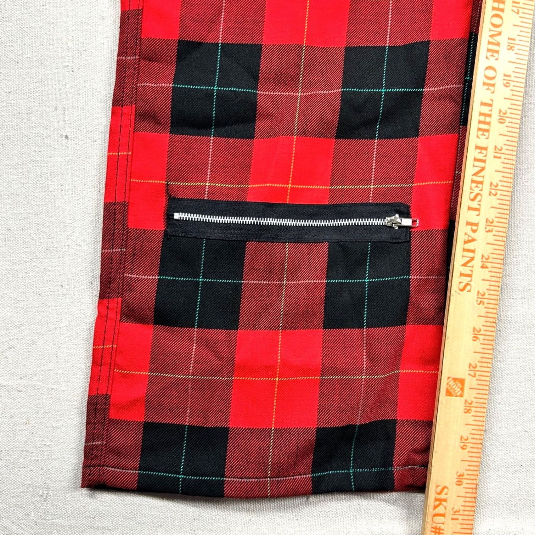 Hot Topic VINTAGE Morbid Threads Pants Mens 36 Red Plaid Zipper Cargo 5-Pocket 90s Gothic Punk Wide-Leg Belt USA Mens Size US 36 / EU 52 - 7 Thumbnail
