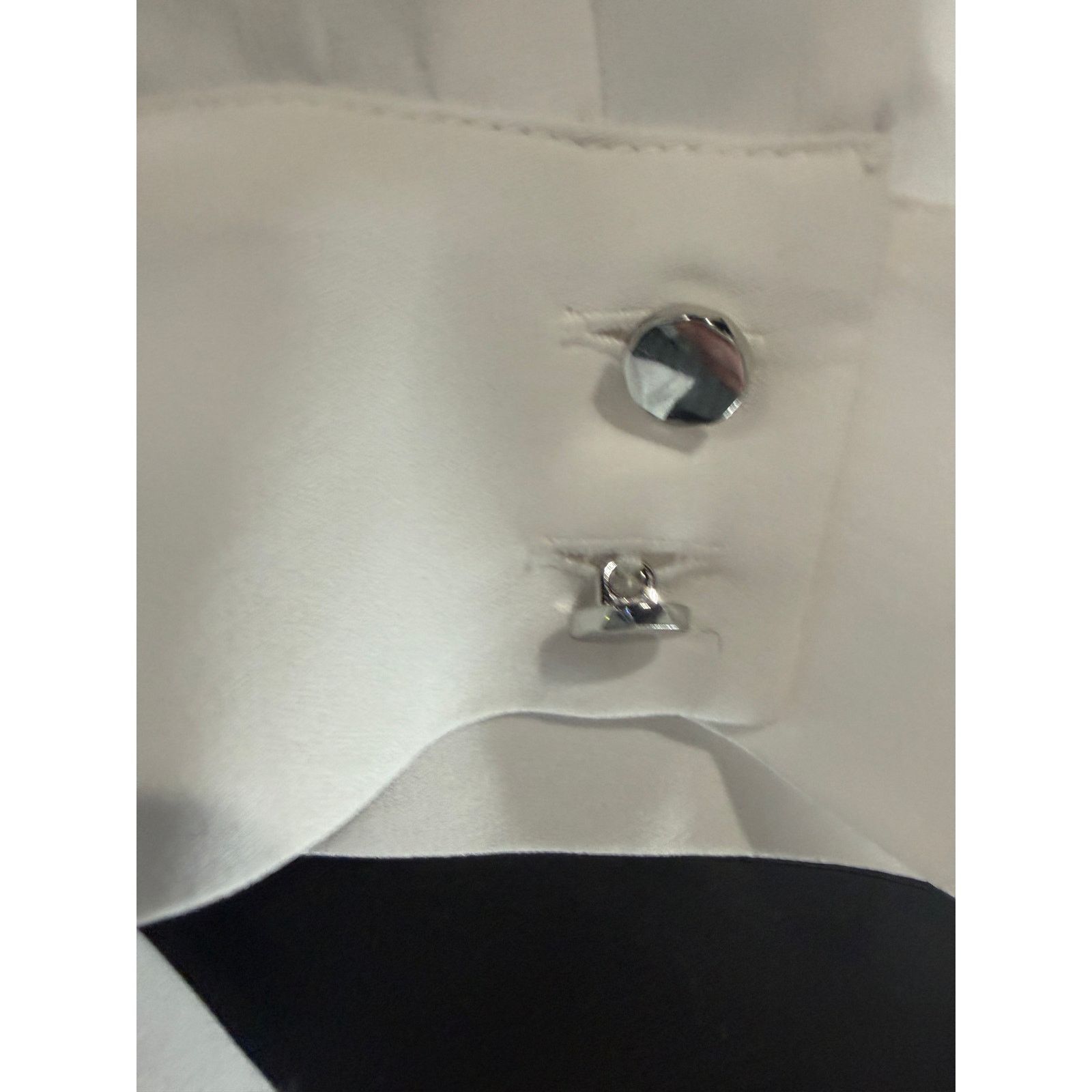 White House Black Market White House Black Market Ivory Chiffon Layered Blouse Sz 4 Size S / US 4 / IT 40 - 4 Thumbnail