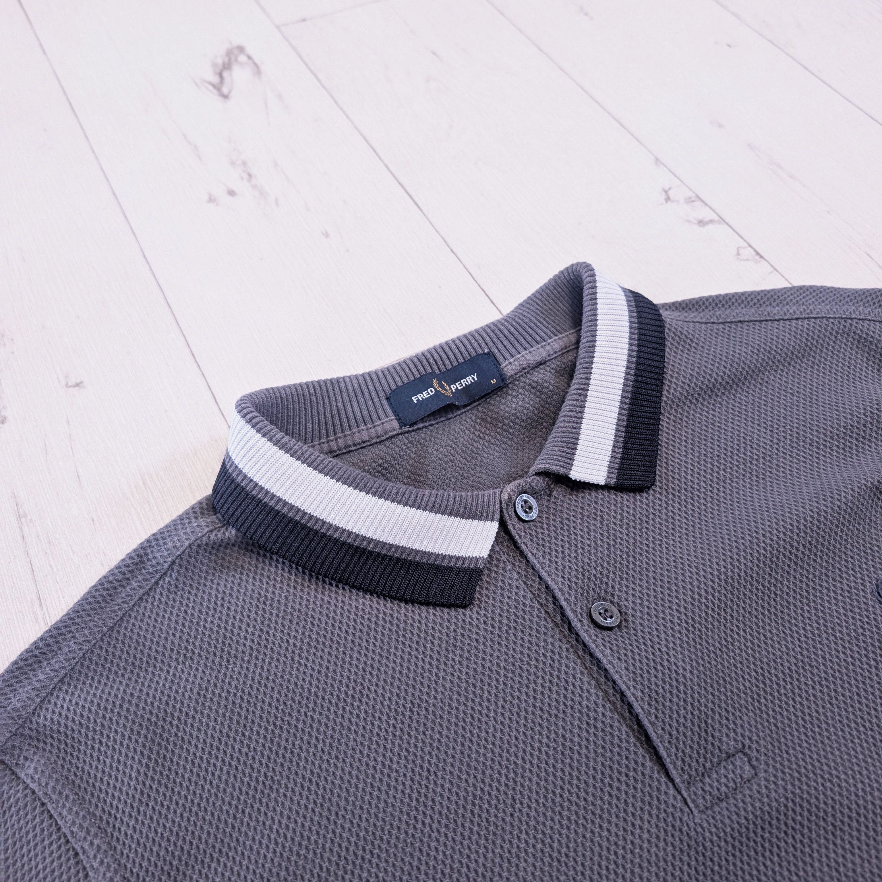 Fred Perry Fred Perry Knit Polo Shirt Size M Gray Classic Retro Style Size US M / EU 48-50 / 2 - 8 Thumbnail
