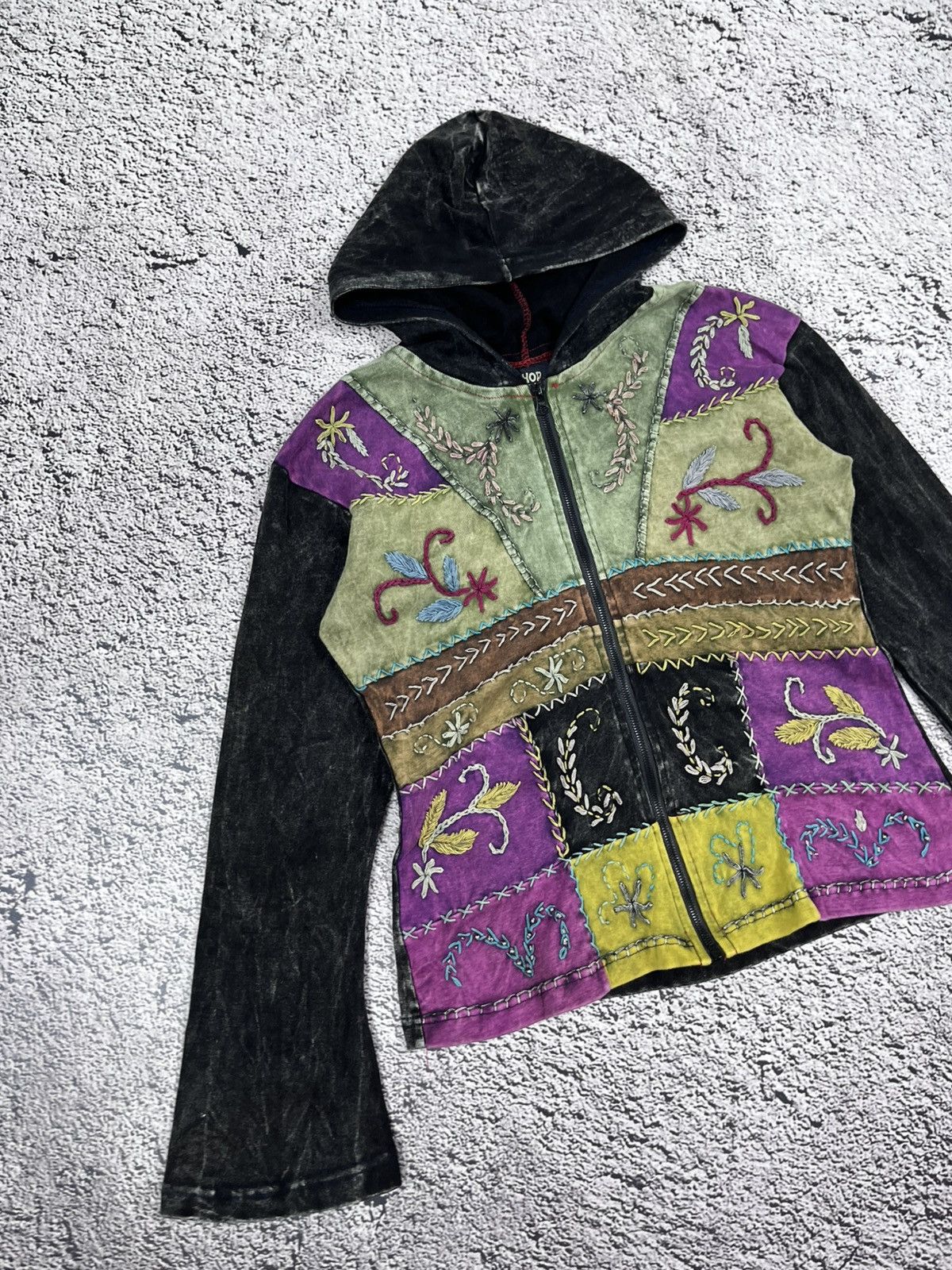 Japanese Brand Vintage 90s Nepali Patchwork Hoodie Embroidered Goa Hippie Size L / US 10 / IT 46 - 3 Thumbnail